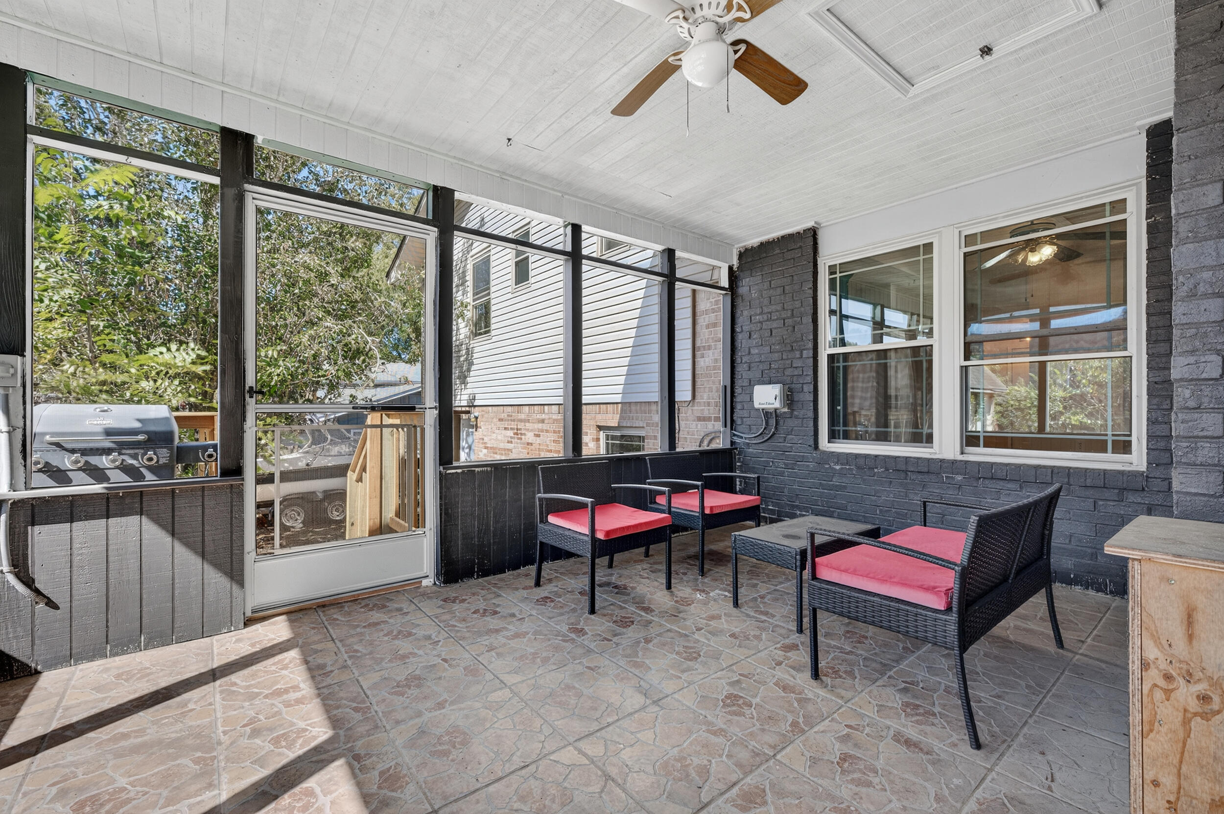 SOUTHVIEW ESTATES - Residential