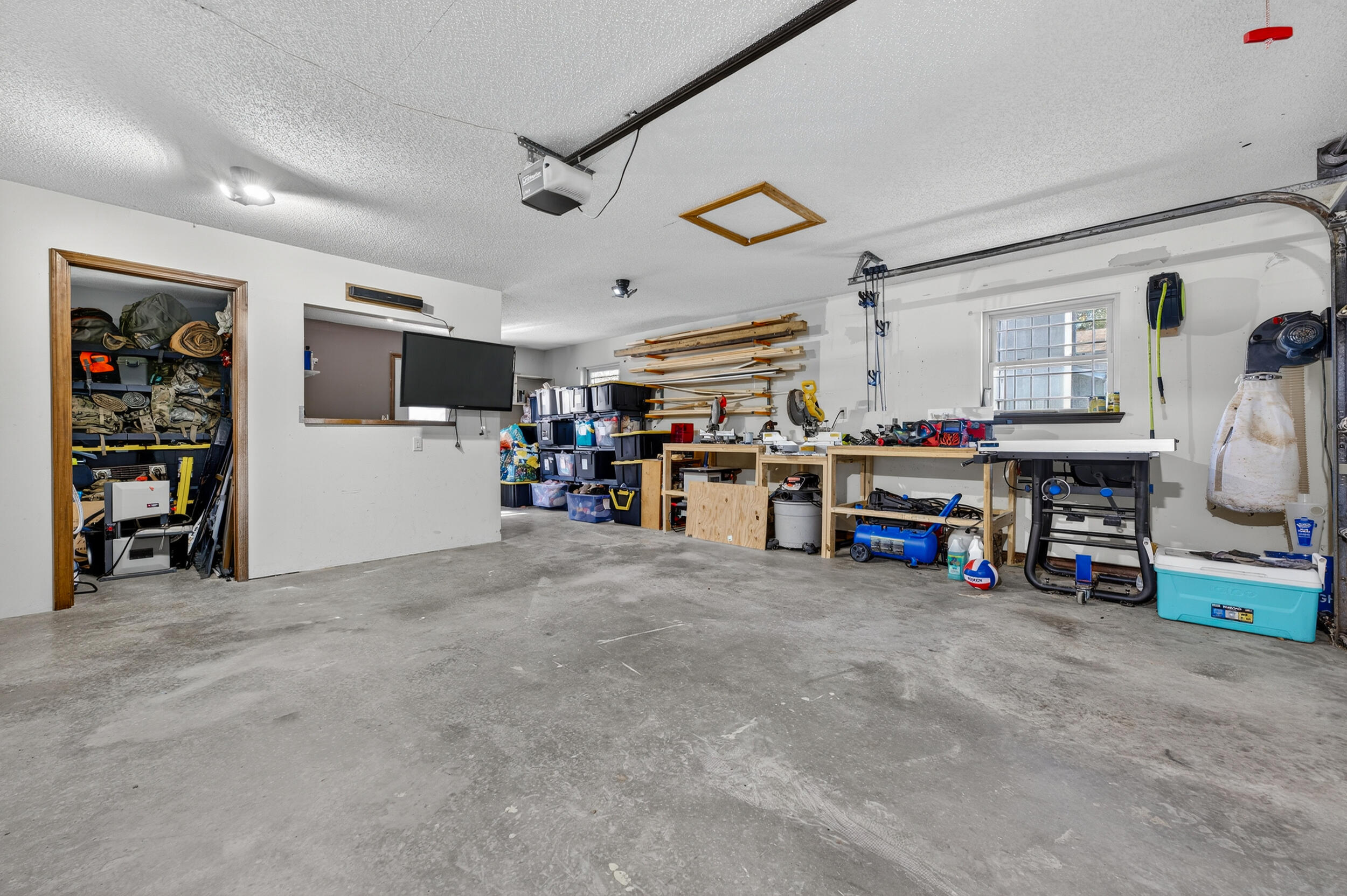 SOUTHVIEW ESTATES - Residential