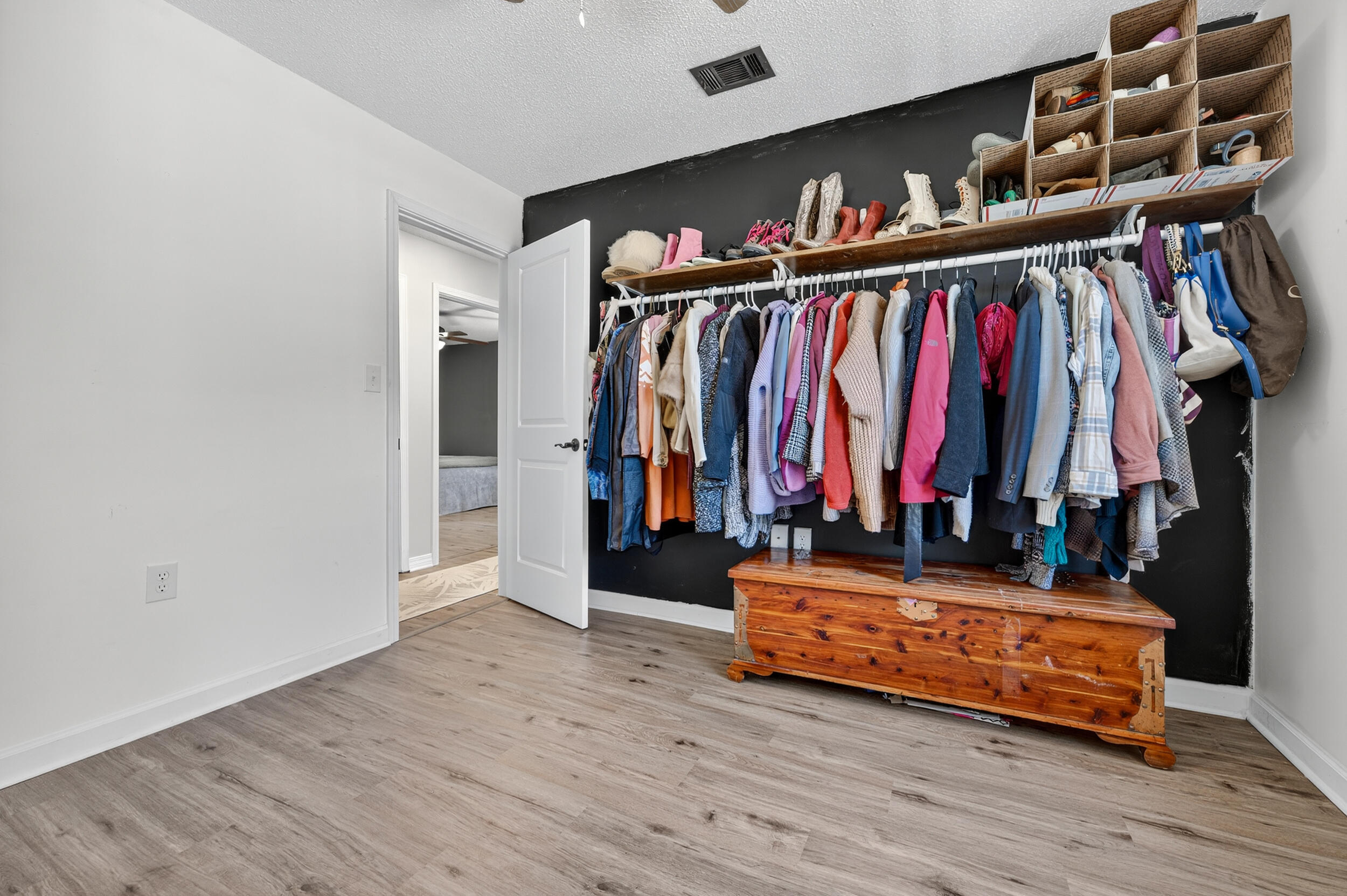 SOUTHVIEW ESTATES - Residential
