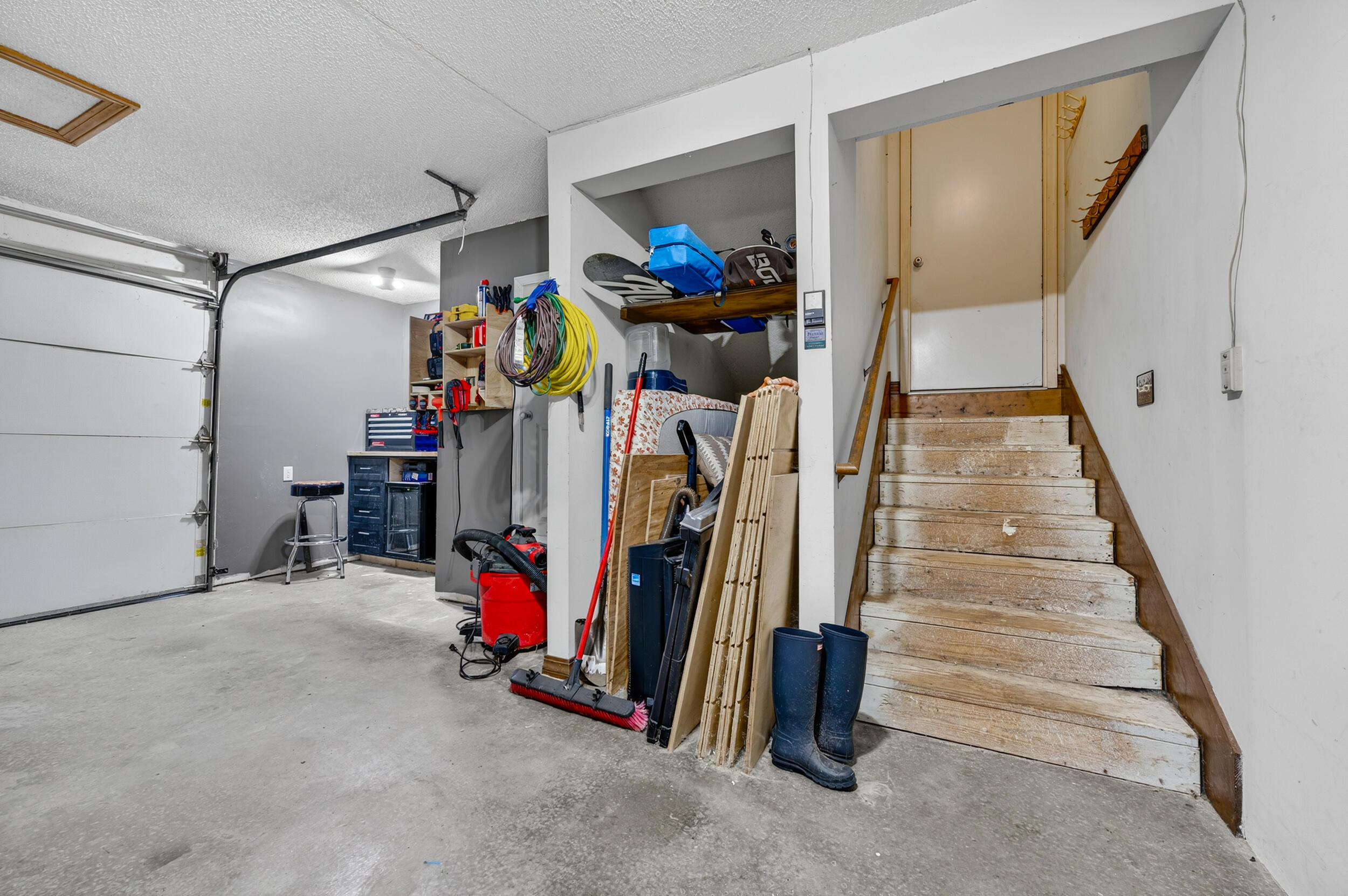 SOUTHVIEW ESTATES - Residential