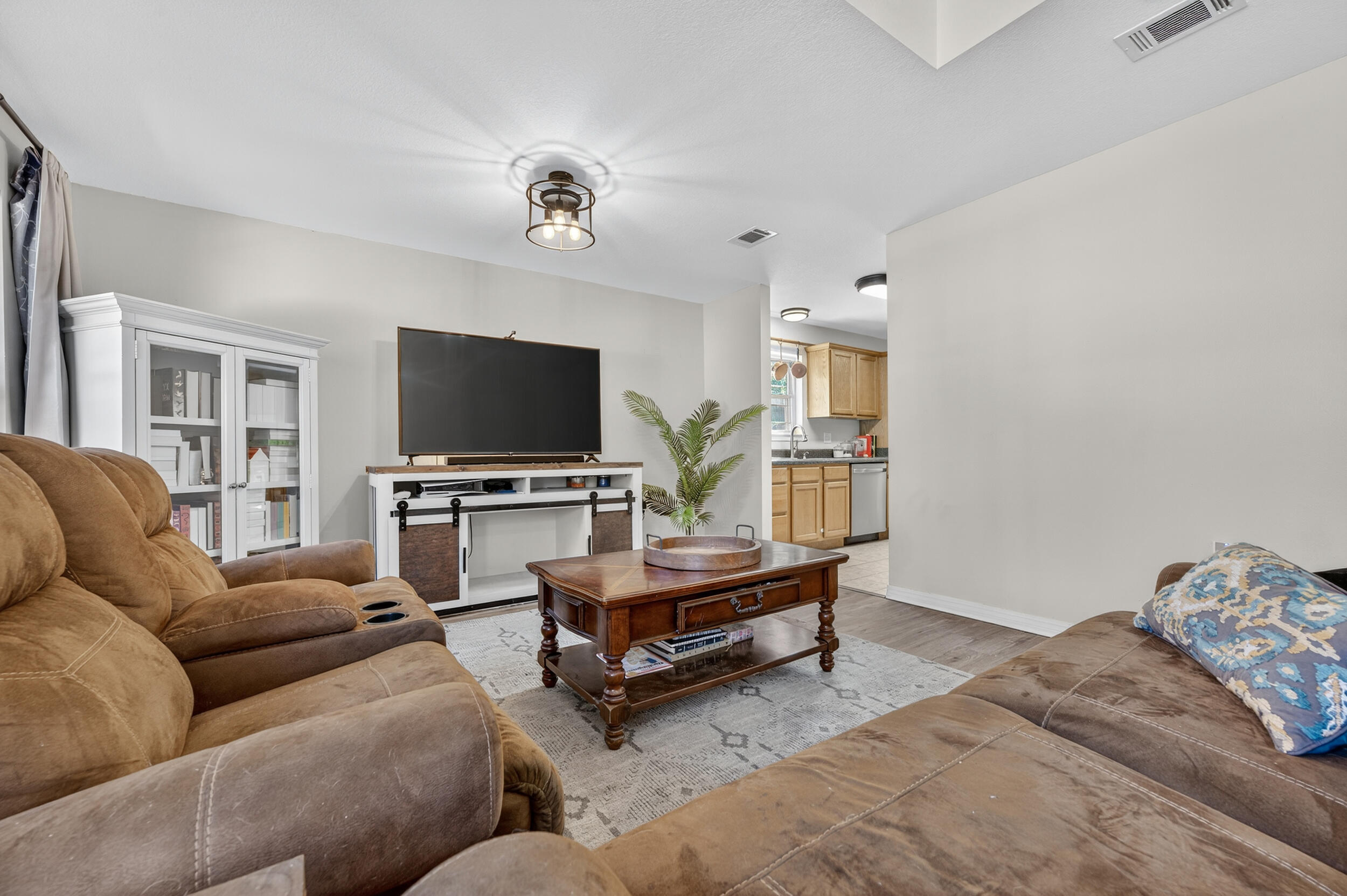SOUTHVIEW ESTATES - Residential