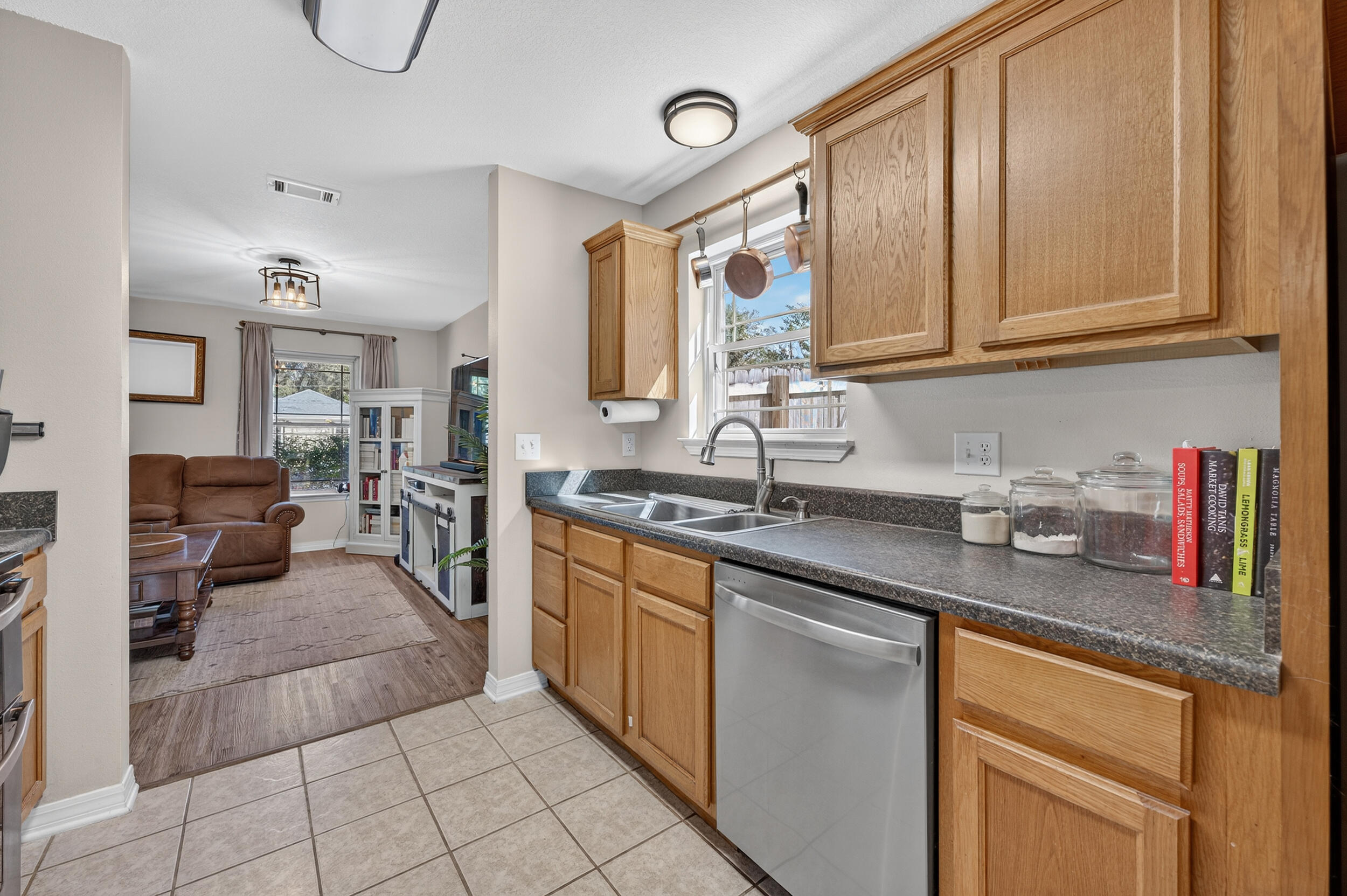 SOUTHVIEW ESTATES - Residential