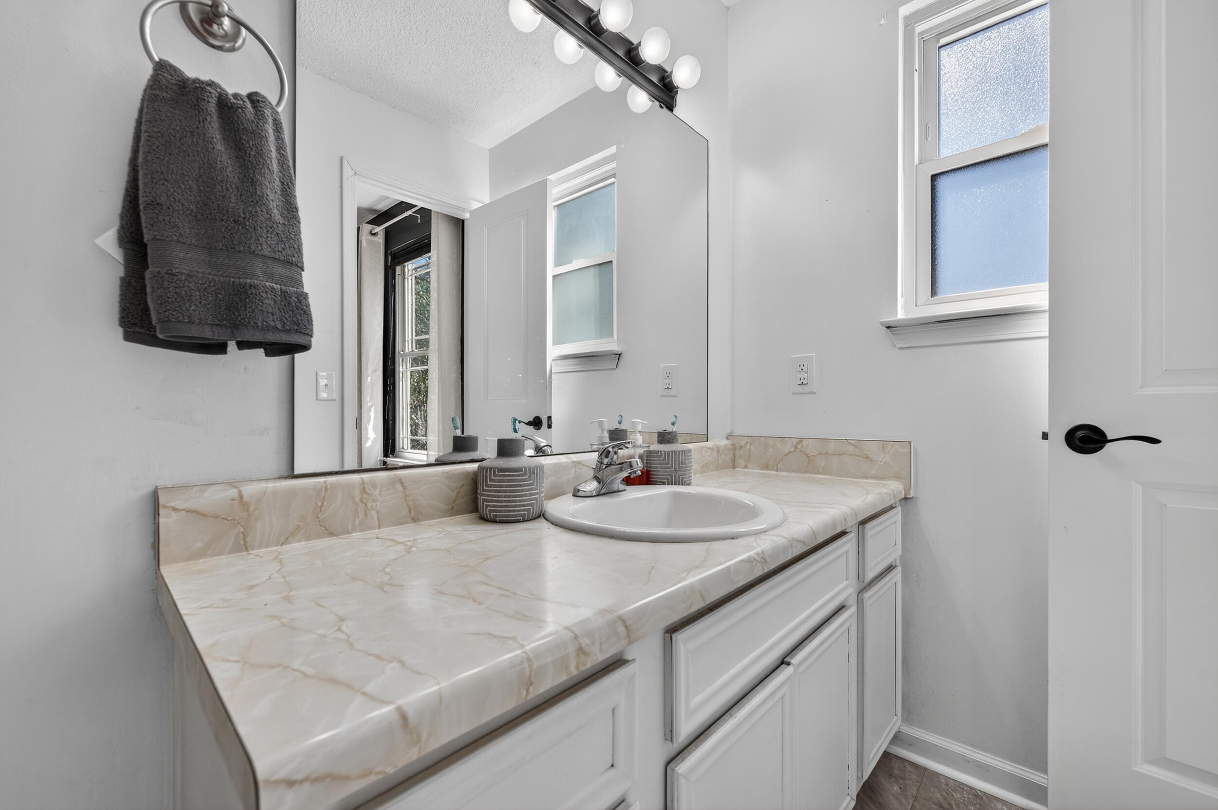 SOUTHVIEW ESTATES - Residential