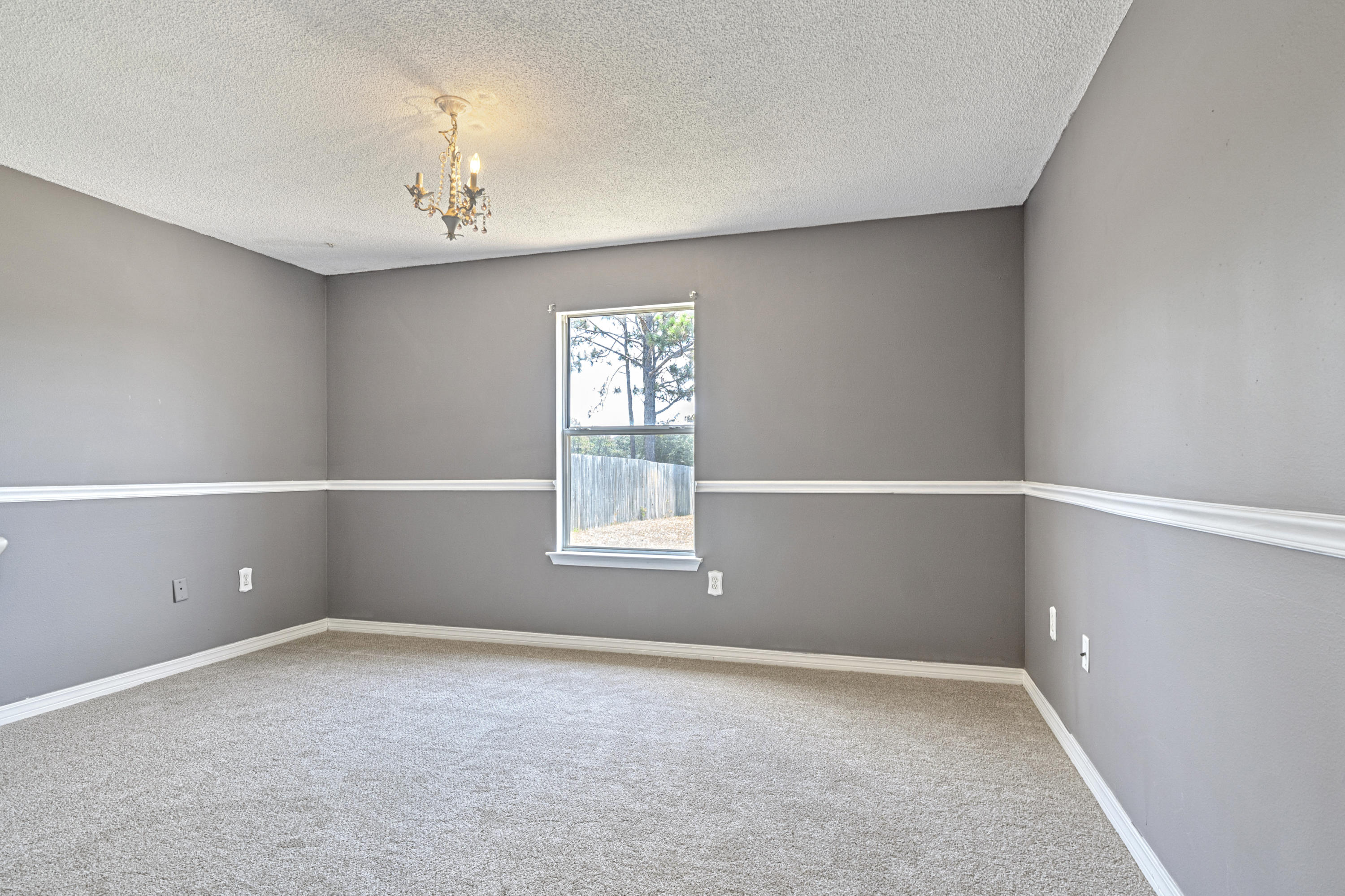 SKY RIDGE ESTATES 1ST ADD - Residential