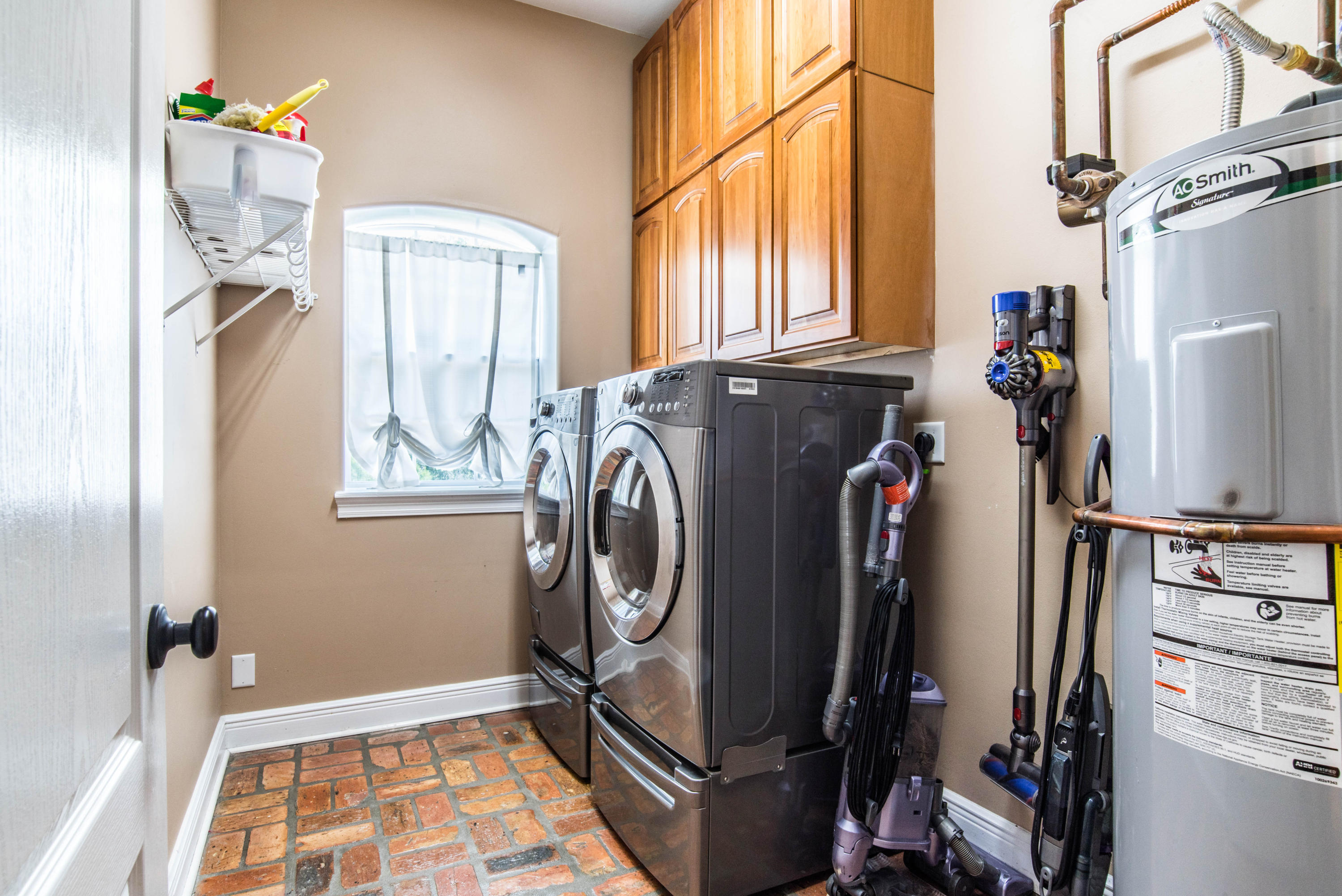 TOM KING ESTATES 2 & 3 - Residential