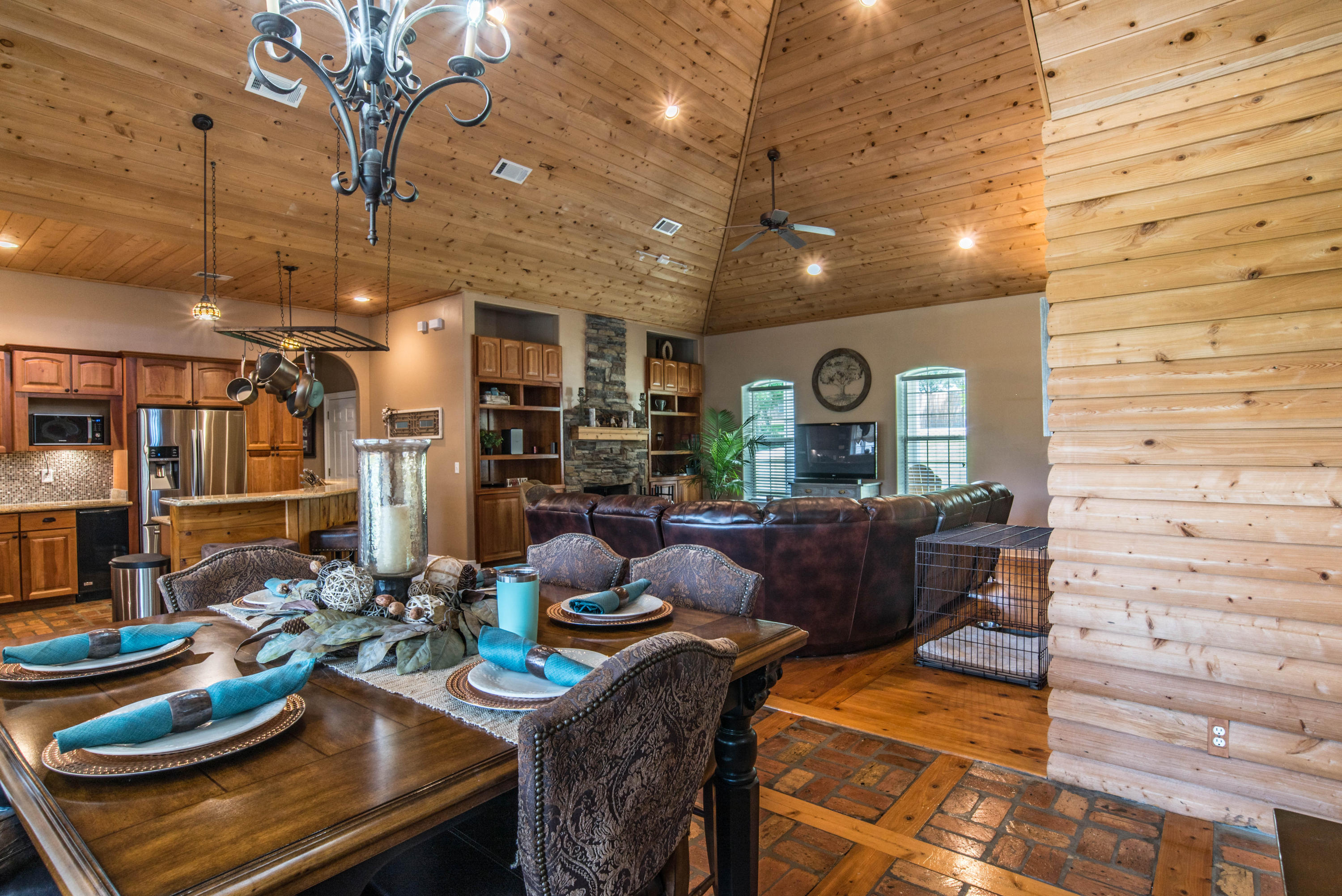 TOM KING ESTATES 2 & 3 - Residential