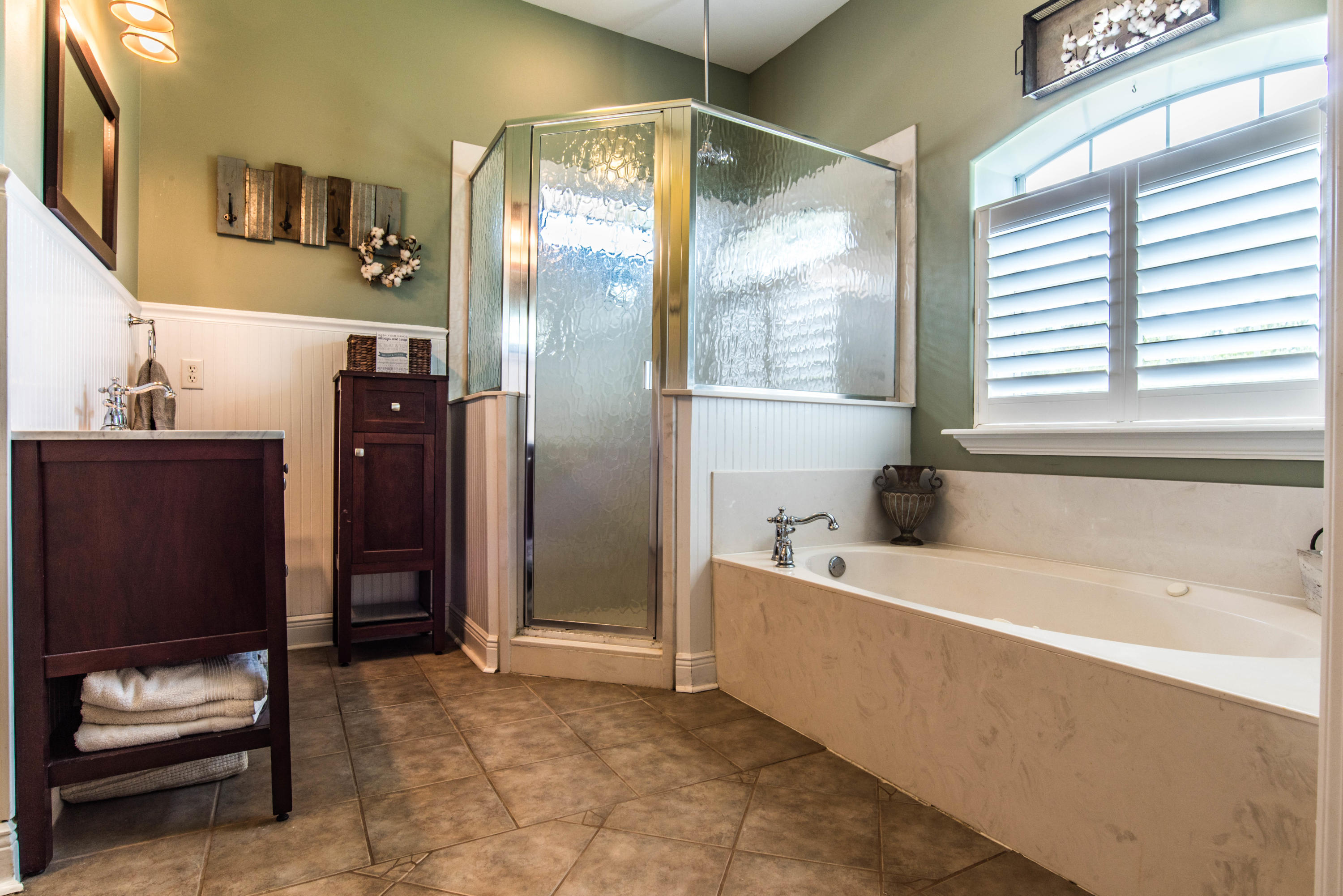 TOM KING ESTATES 2 & 3 - Residential