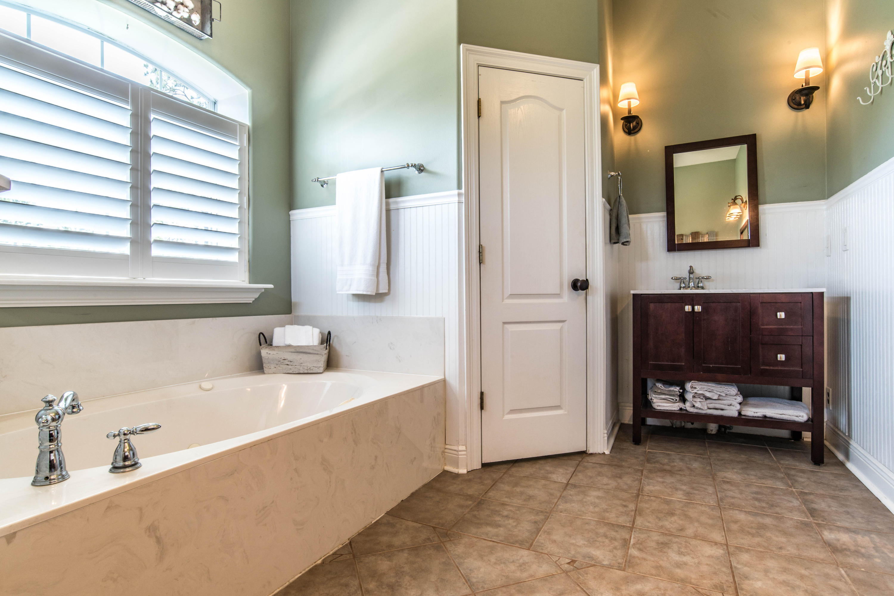 TOM KING ESTATES 2 & 3 - Residential