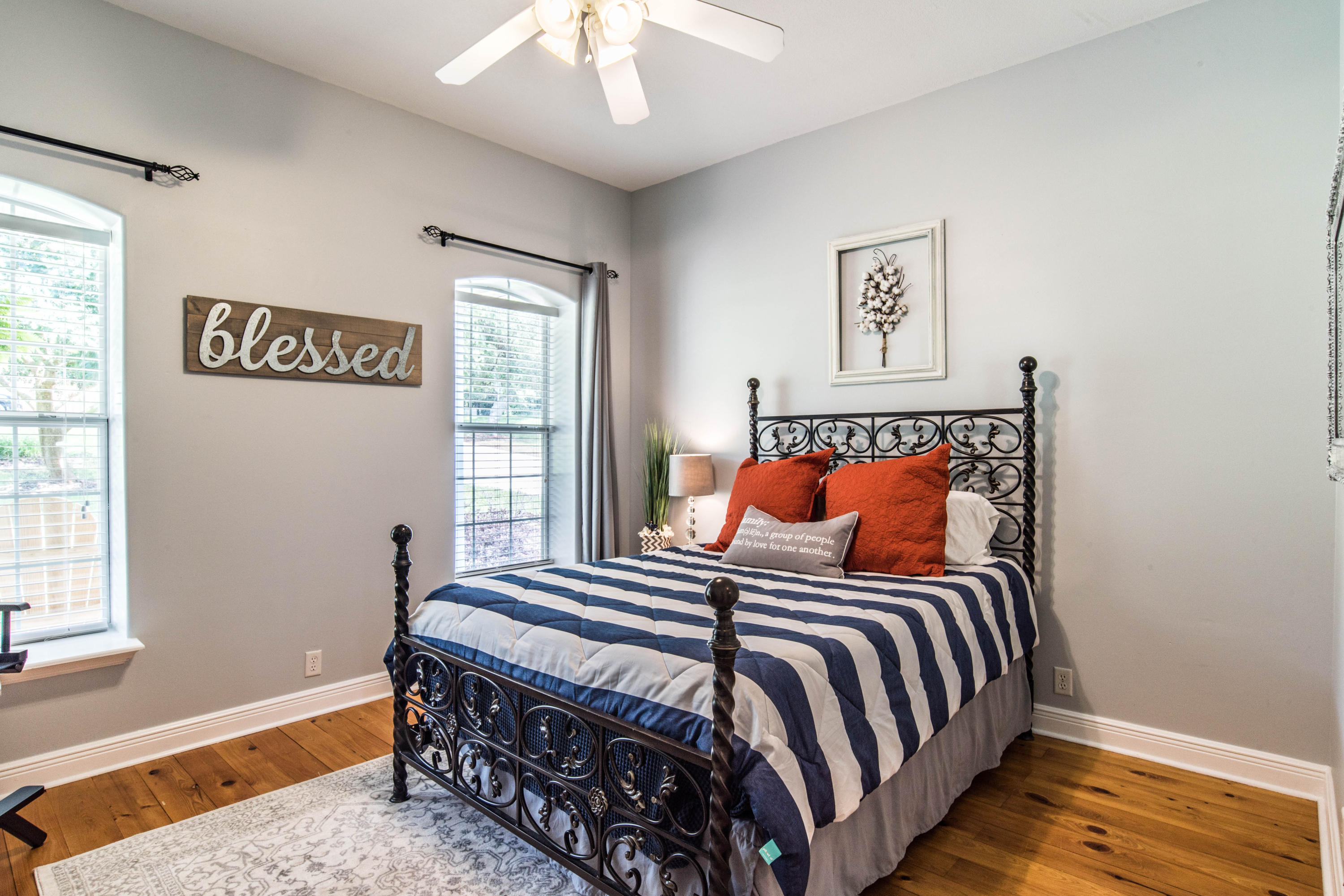 TOM KING ESTATES 2 & 3 - Residential