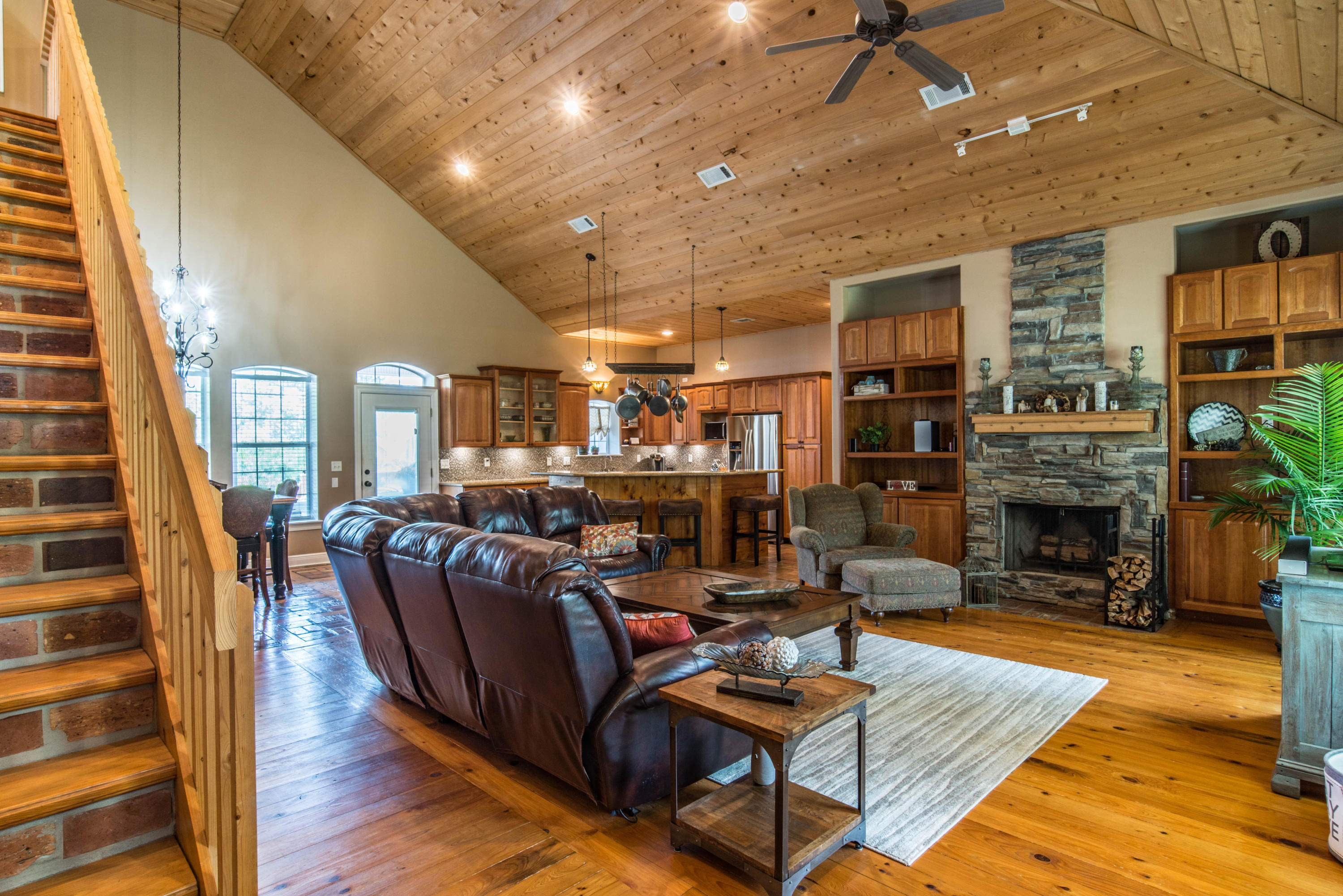 TOM KING ESTATES 2 & 3 - Residential