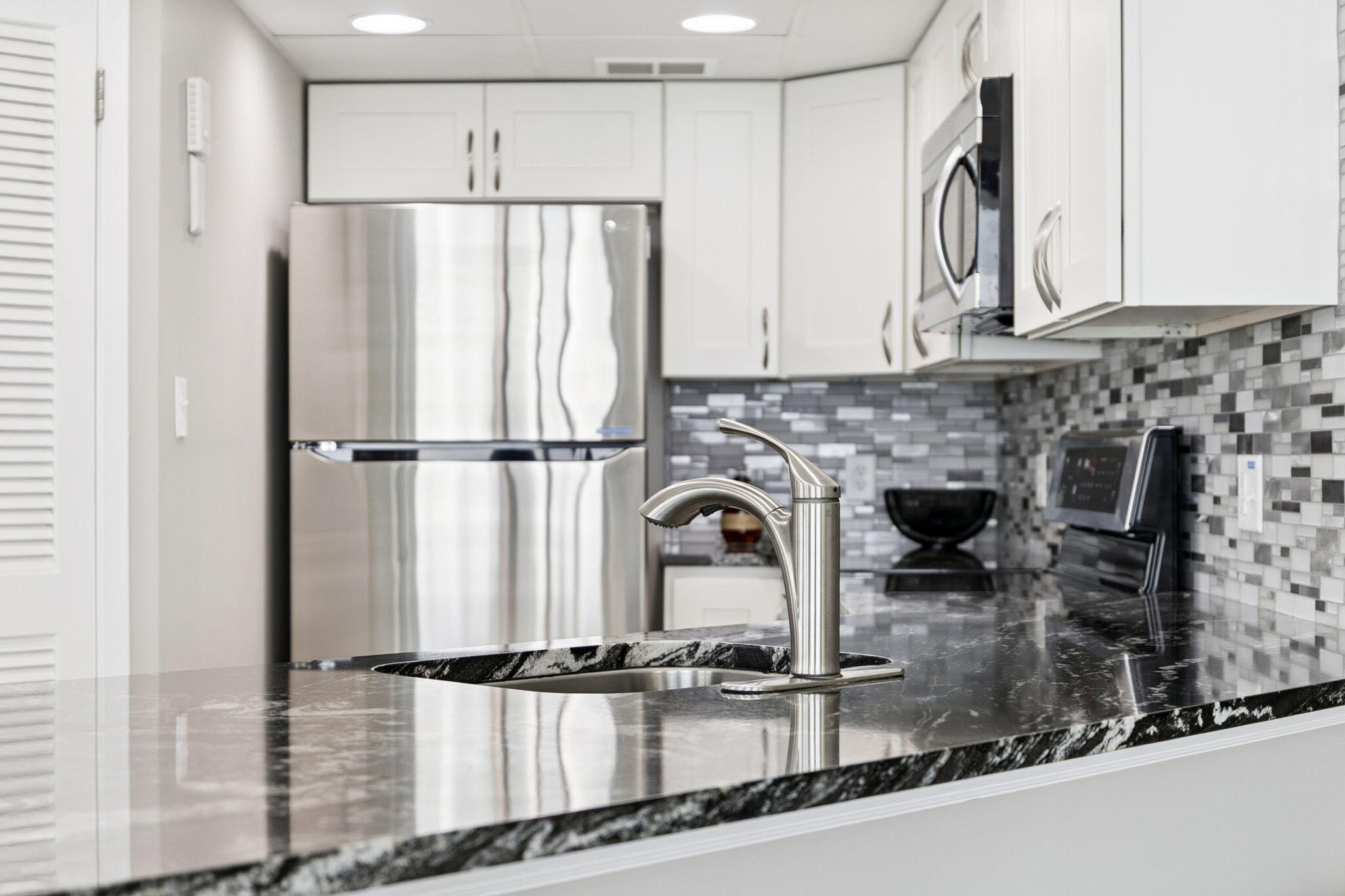 AQUAVISTA CONDO - Residential