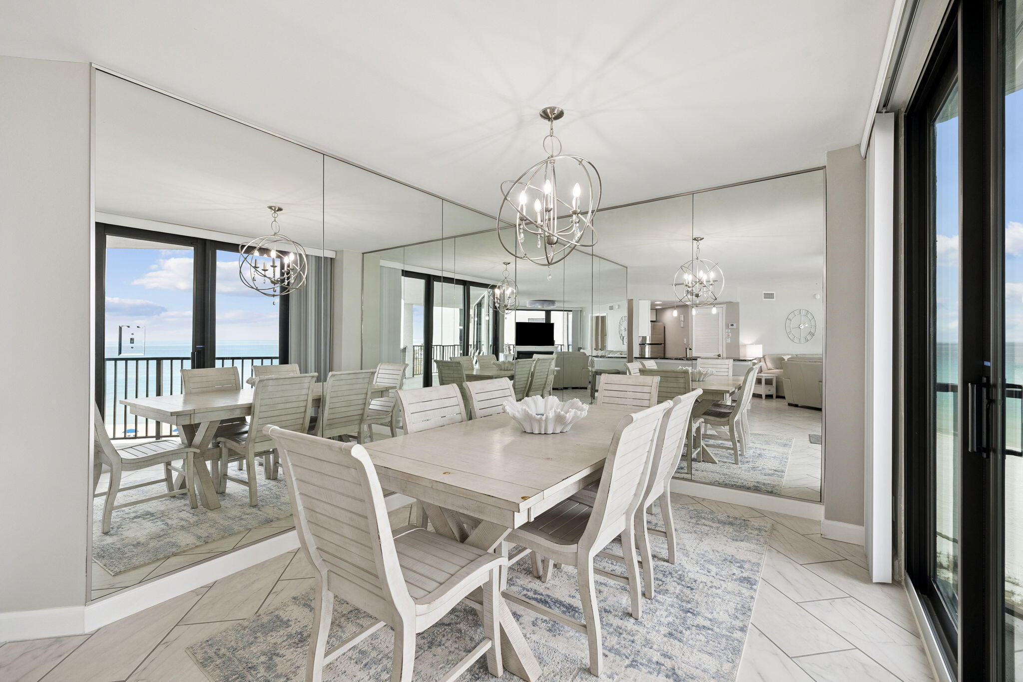 AQUAVISTA CONDO - Residential