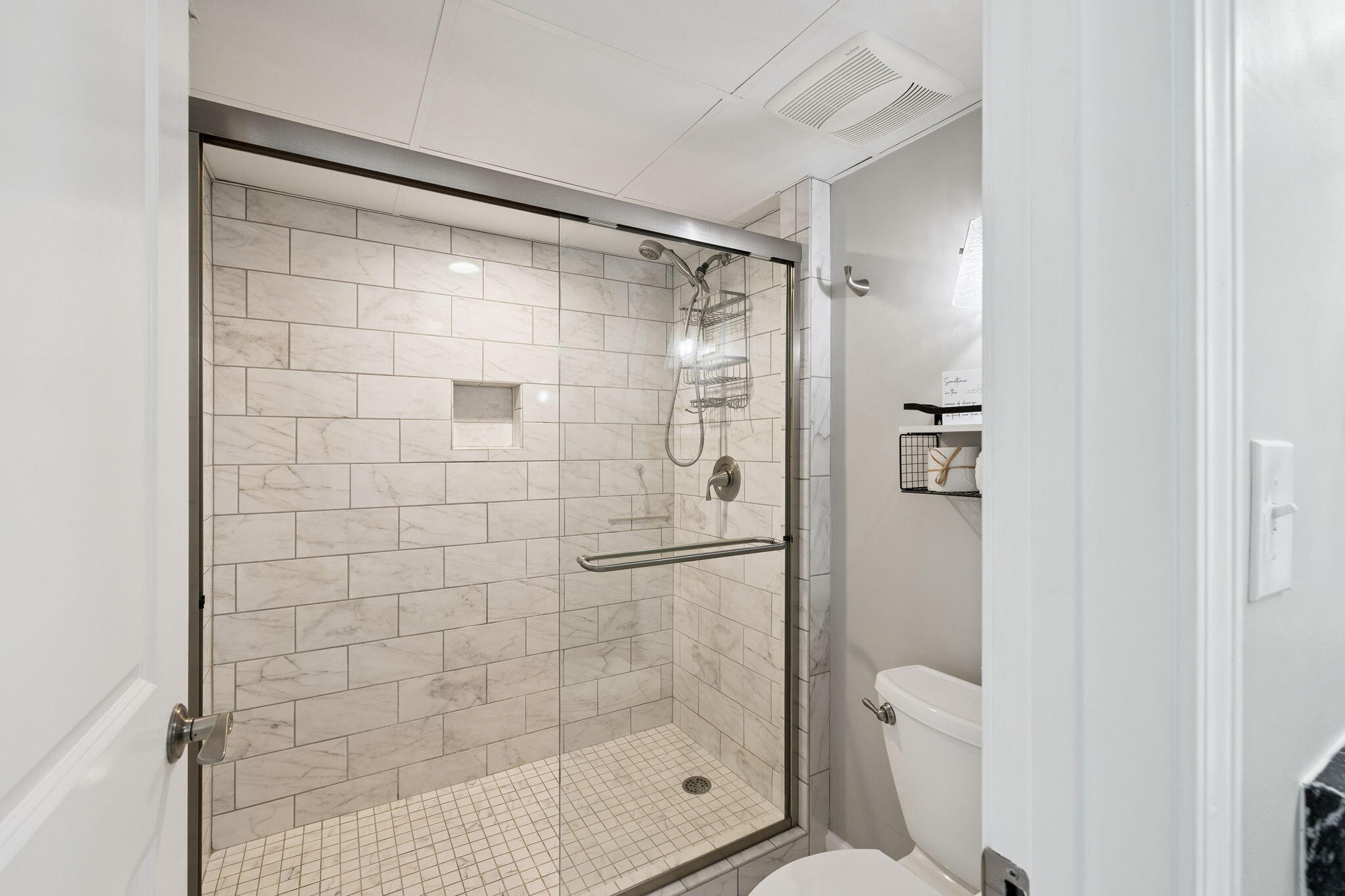 AQUAVISTA CONDO - Residential