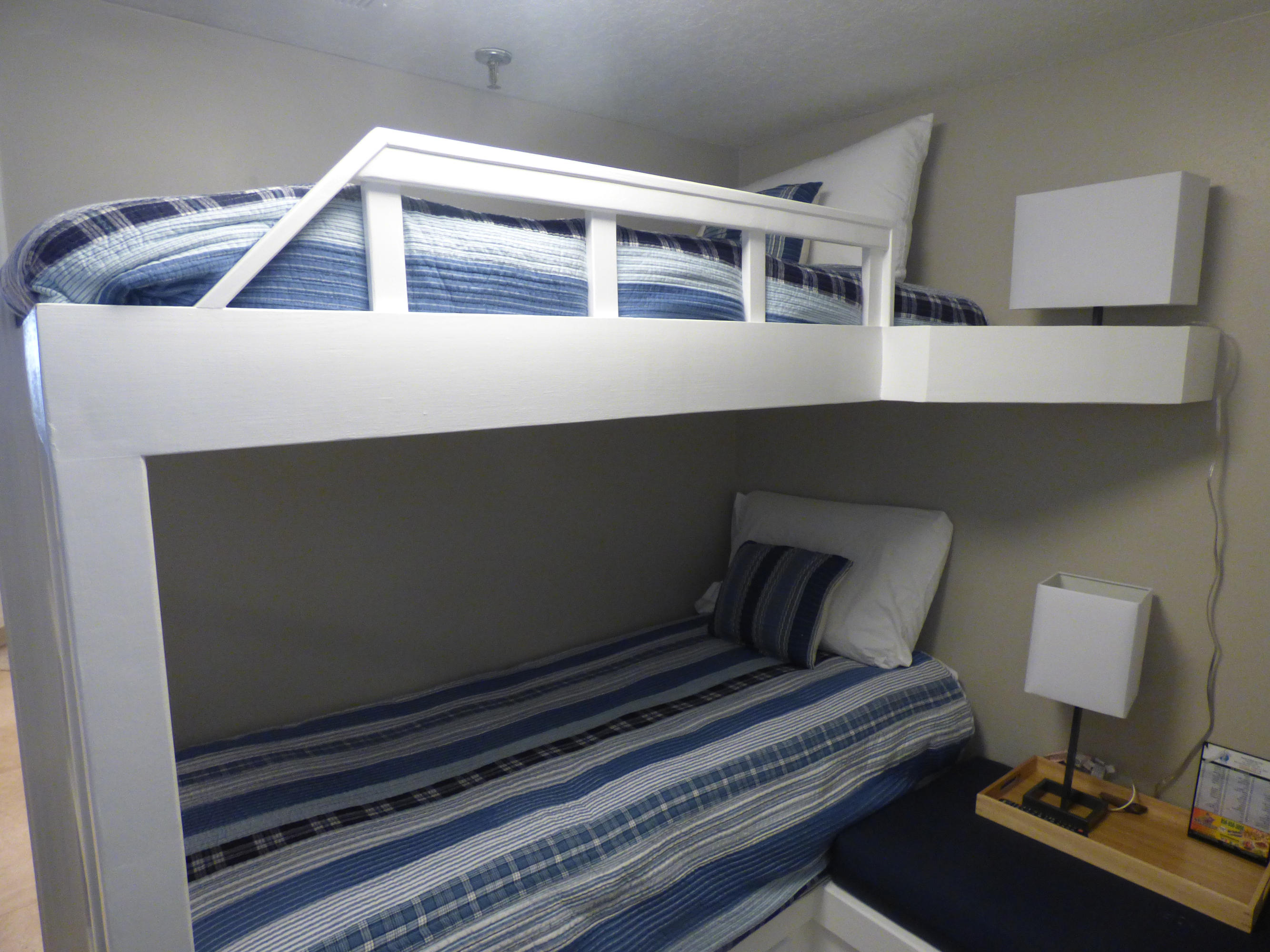 INLET REEF CLUB CONDO - Residential