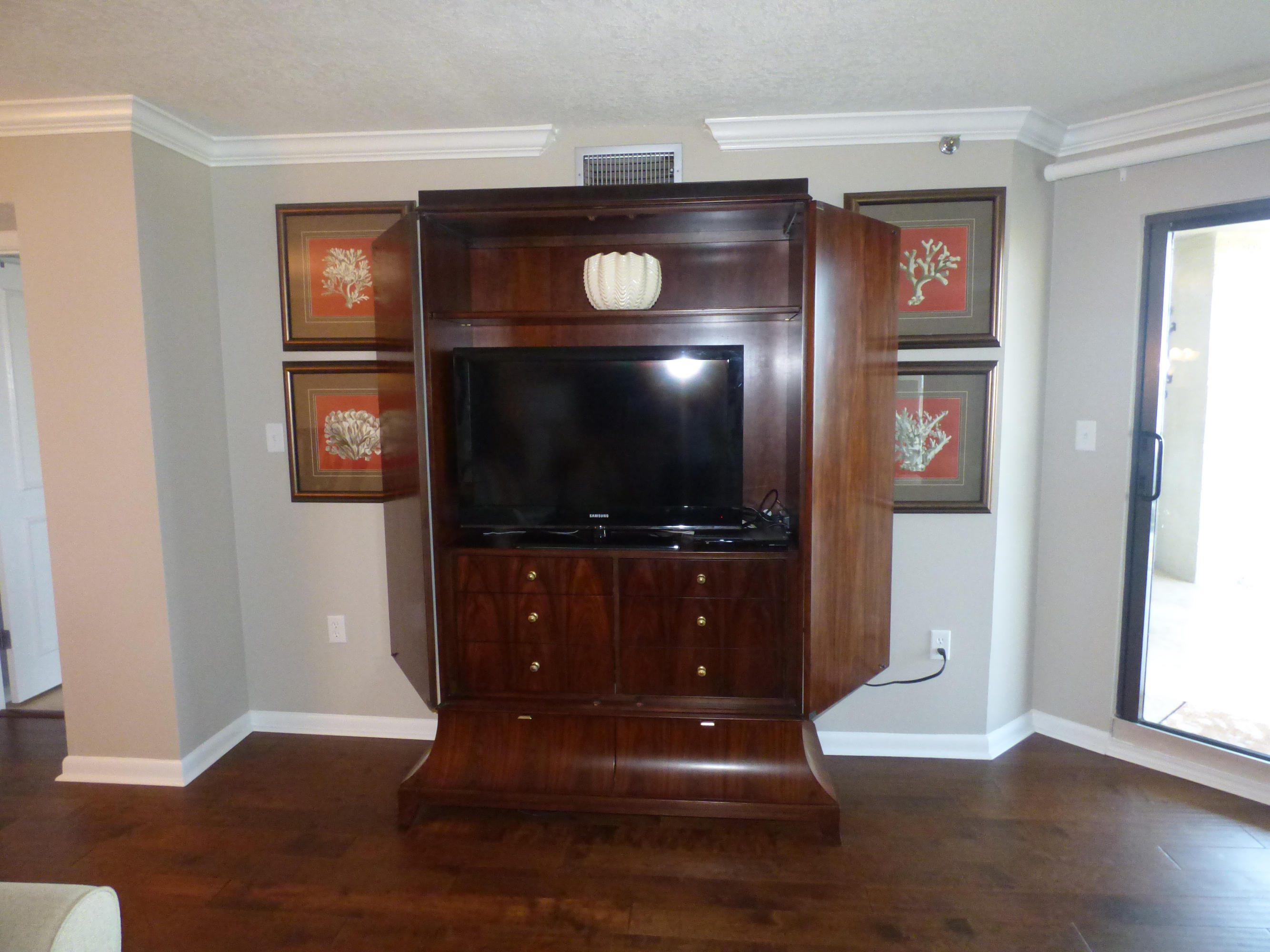 INLET REEF CLUB CONDO - Residential