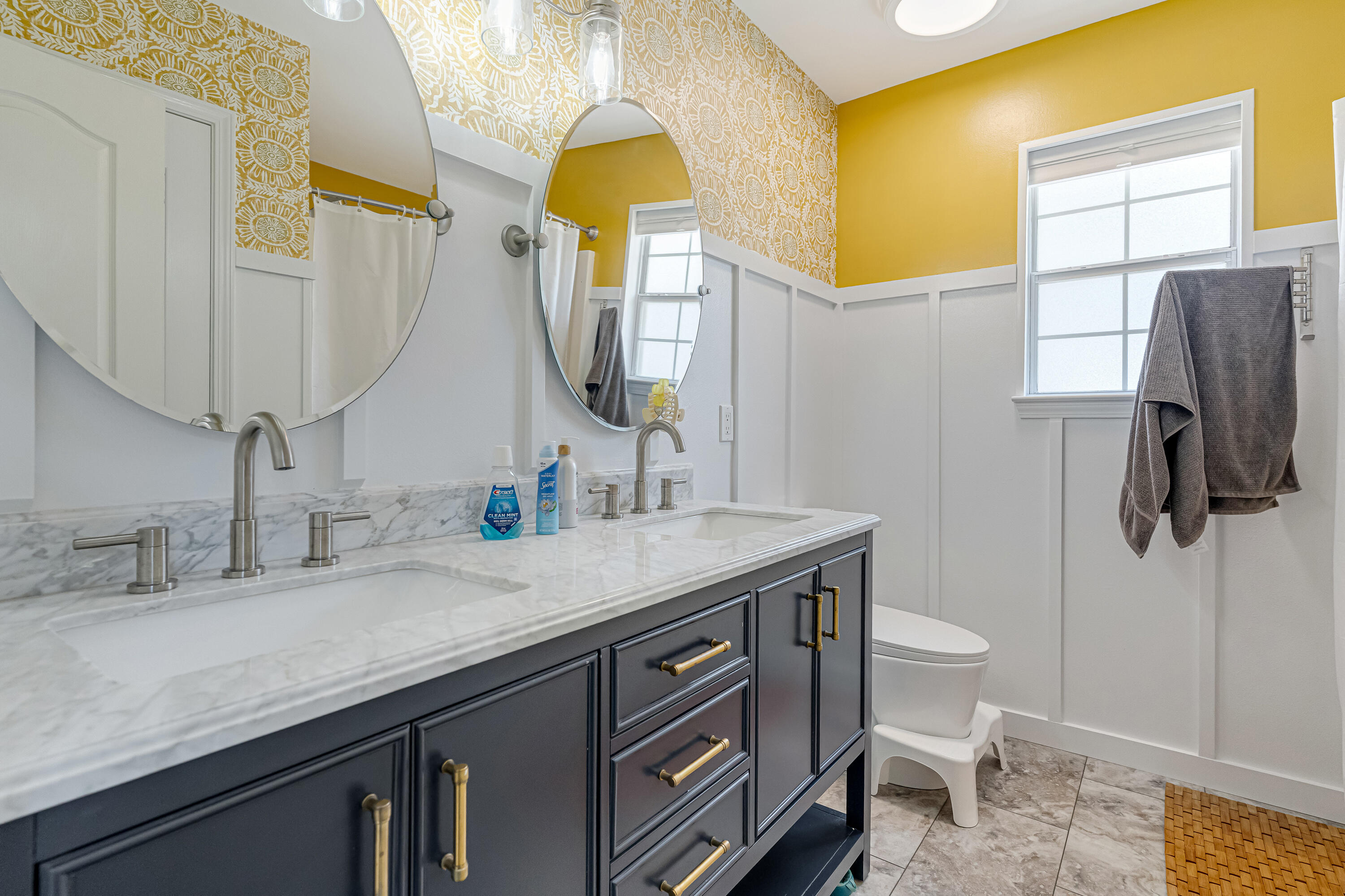 OAK PARK ESTATES - Residential