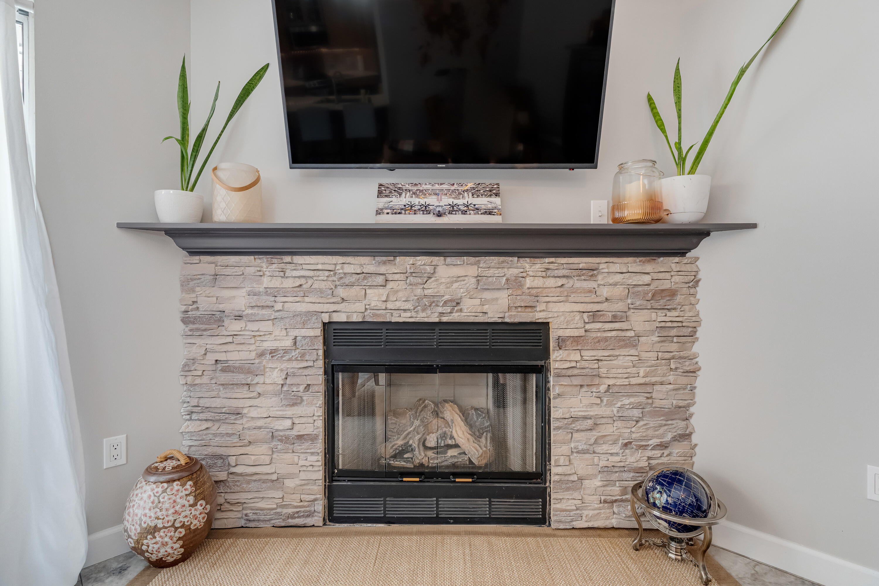 OAK PARK ESTATES - Residential