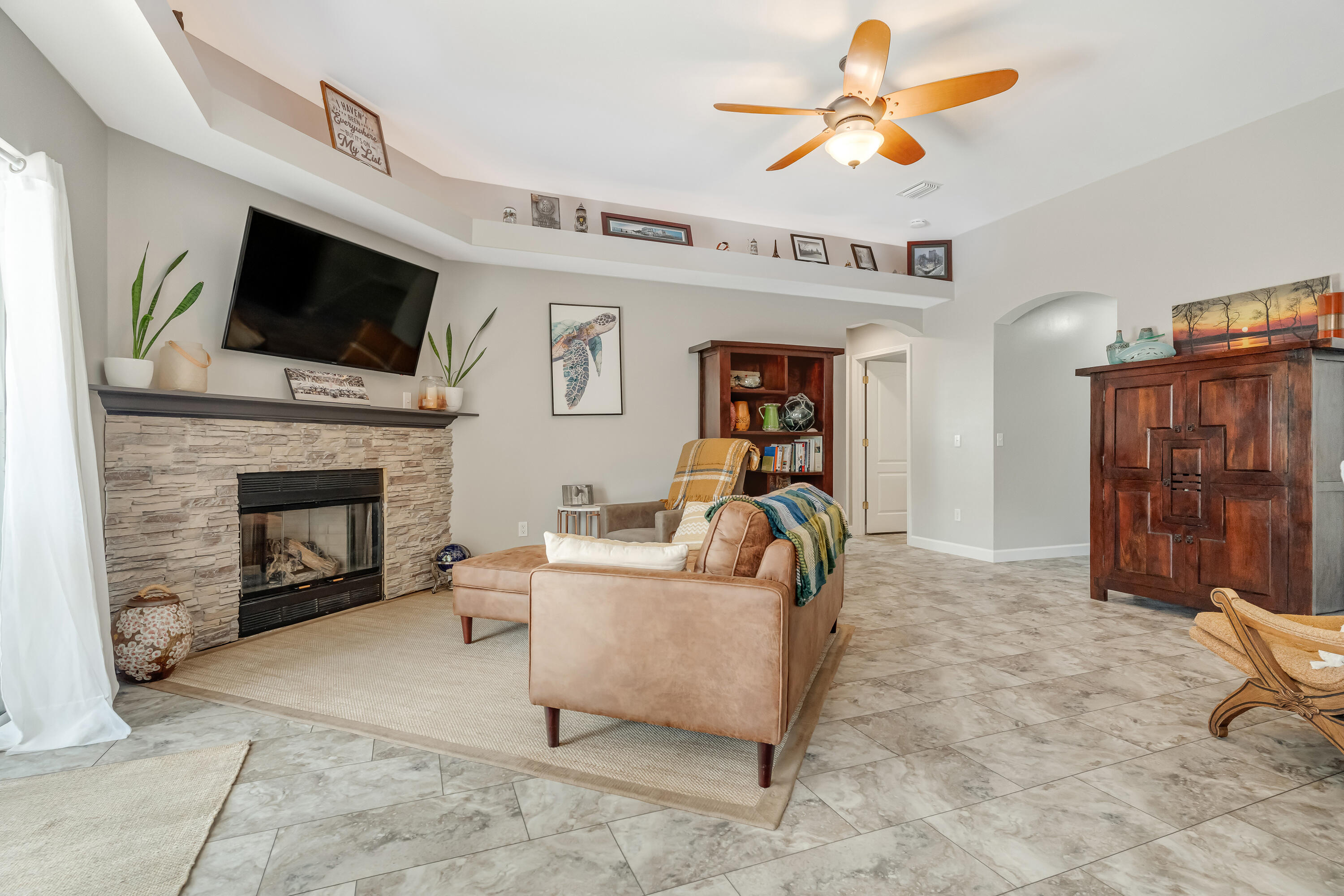 OAK PARK ESTATES - Residential