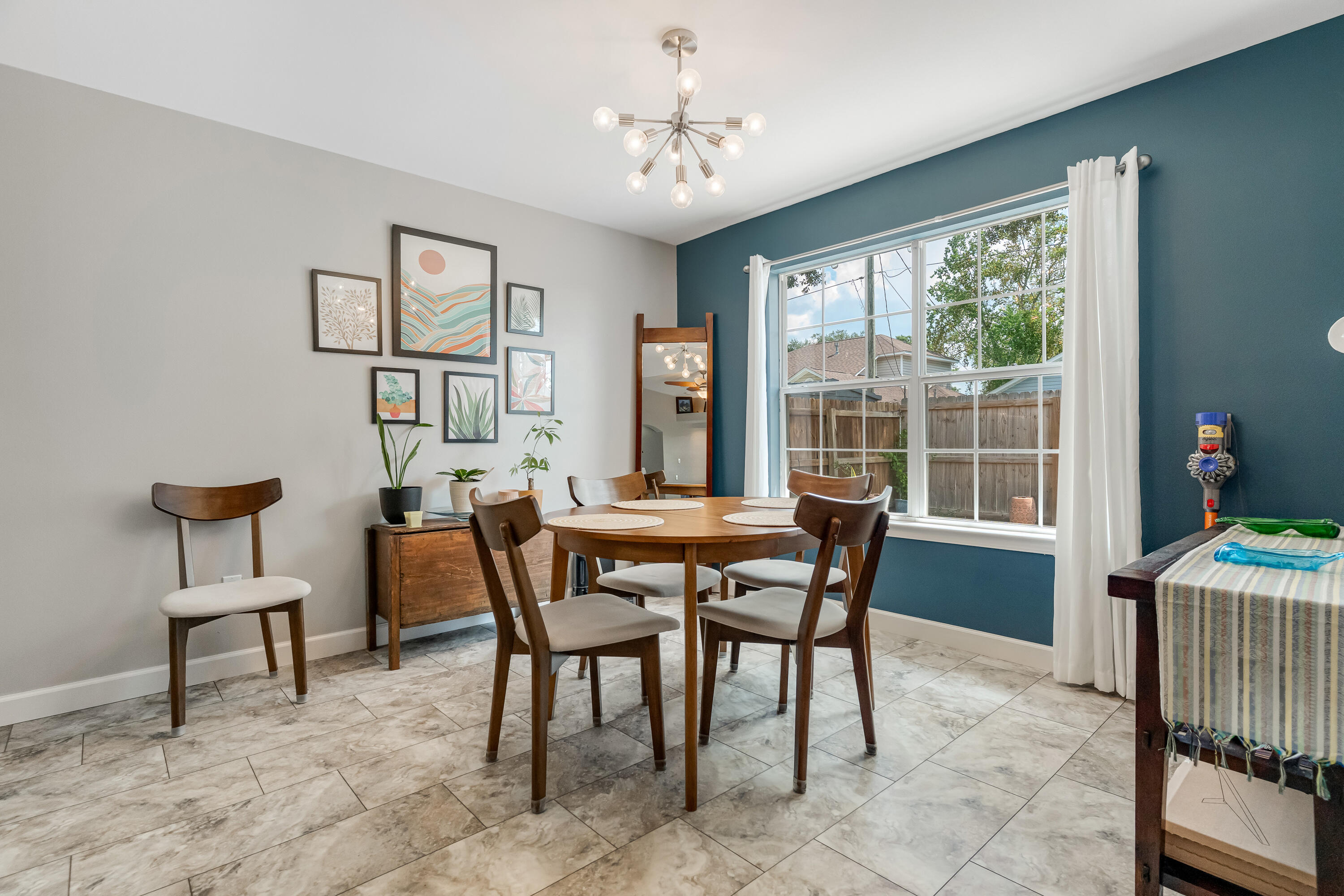 OAK PARK ESTATES - Residential