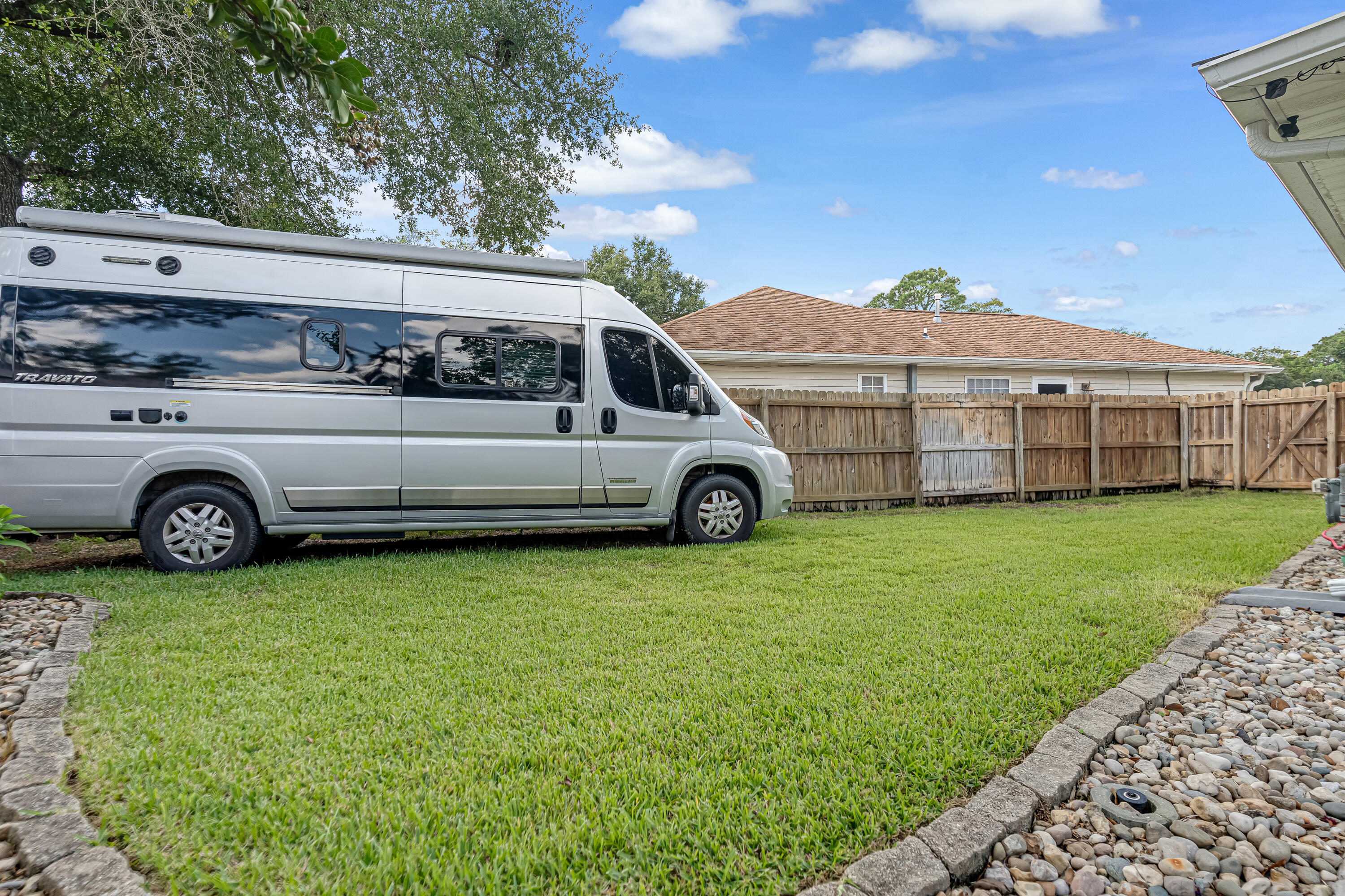 OAK PARK ESTATES - Residential