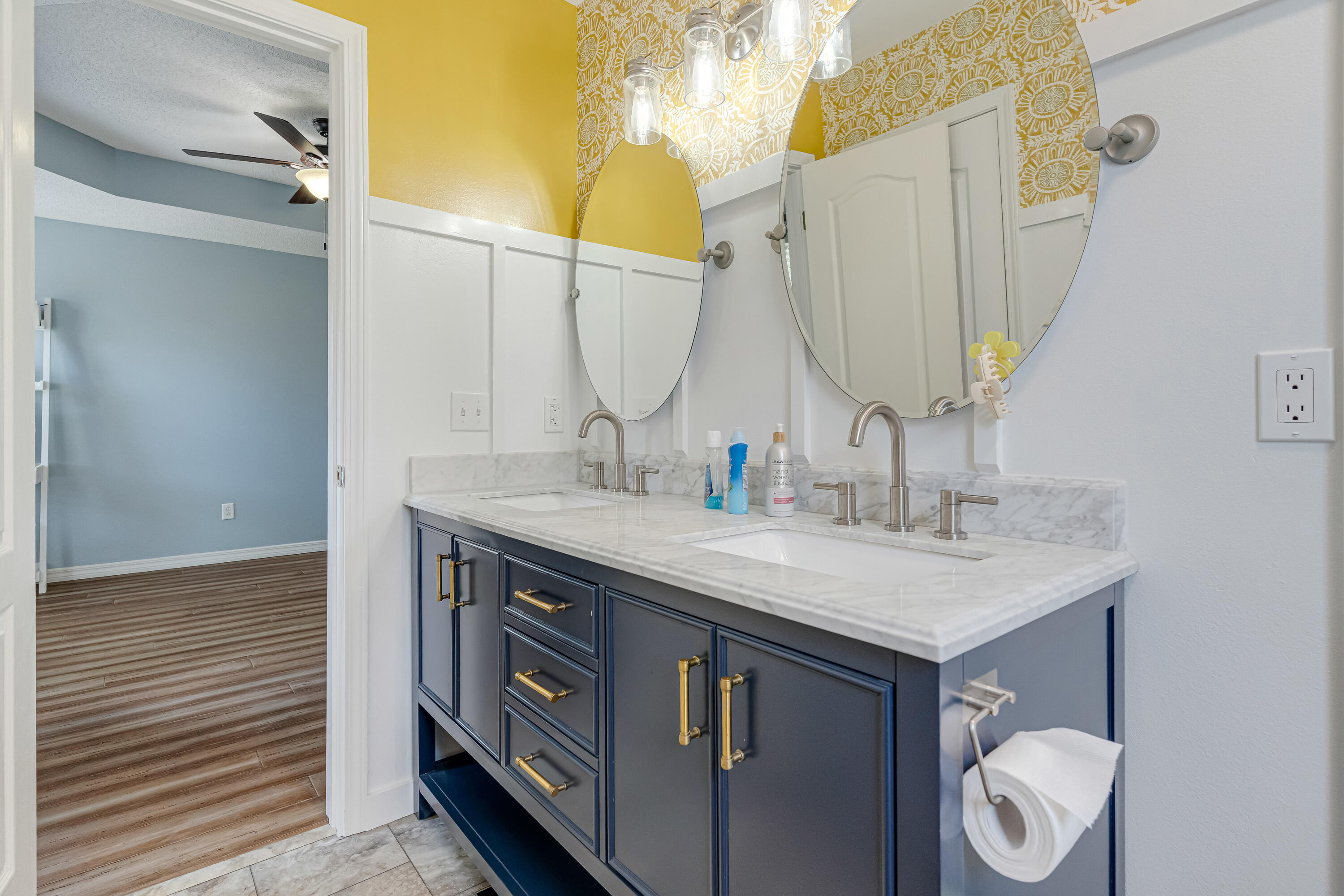 OAK PARK ESTATES - Residential