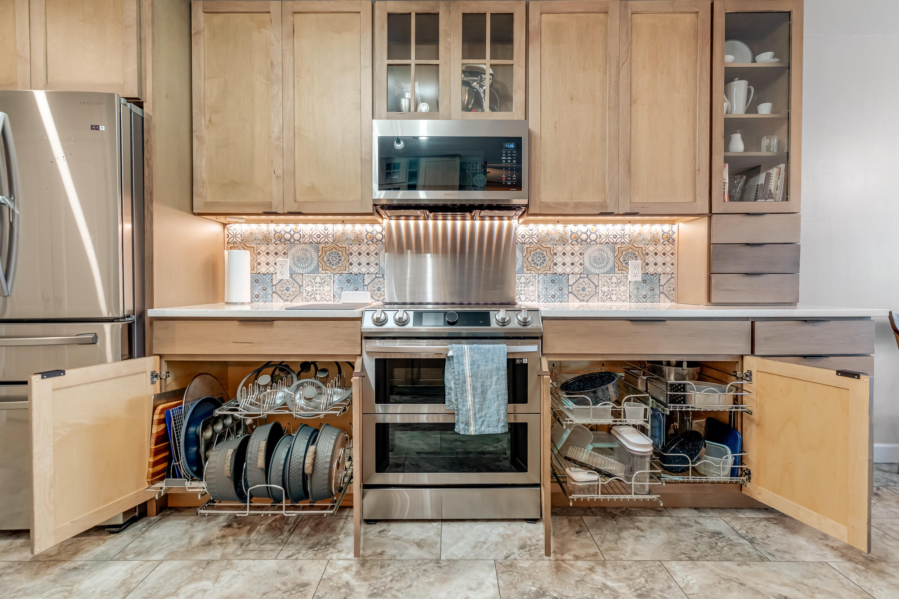 OAK PARK ESTATES - Residential