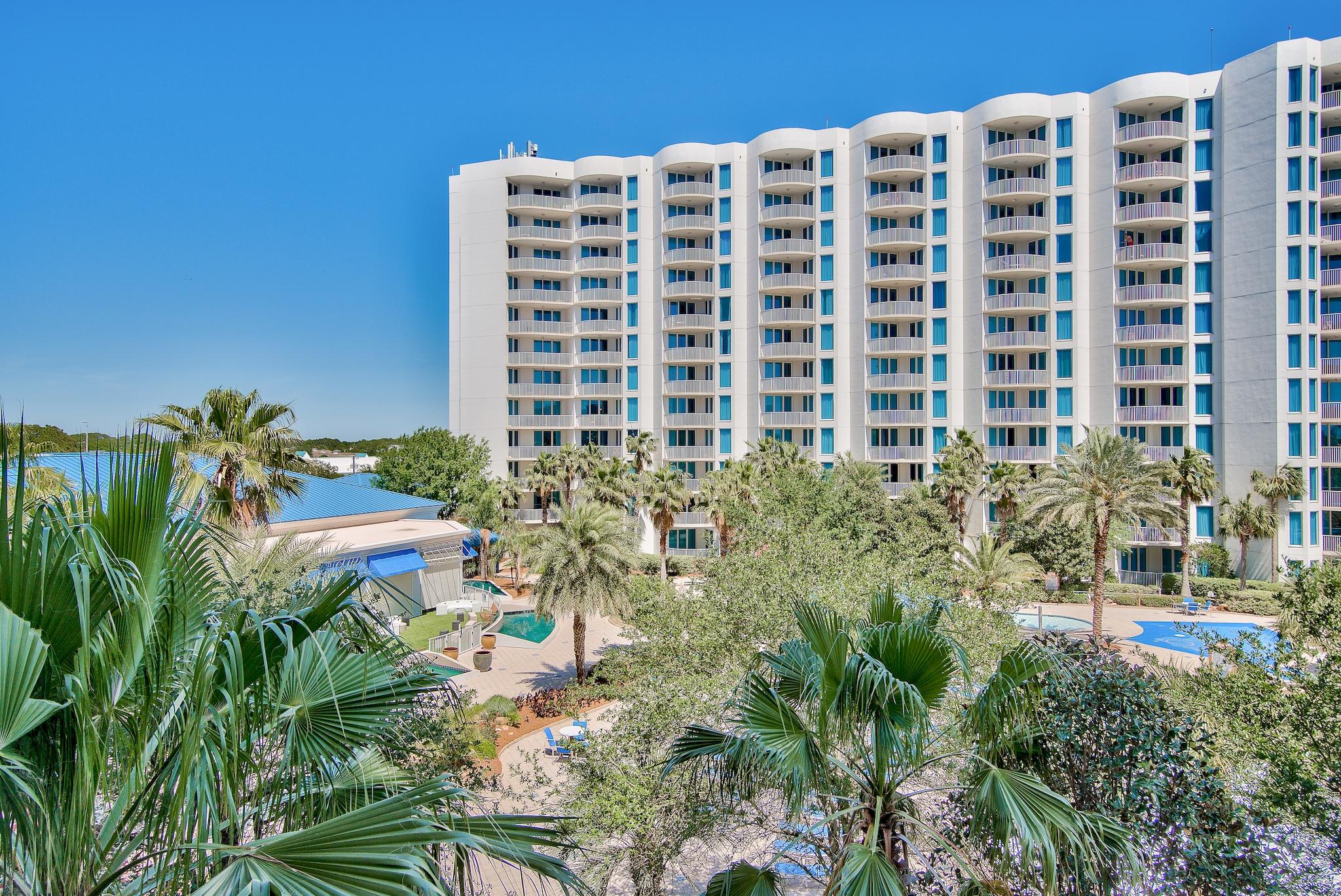 THE PALMS OF DESTIN - Residential