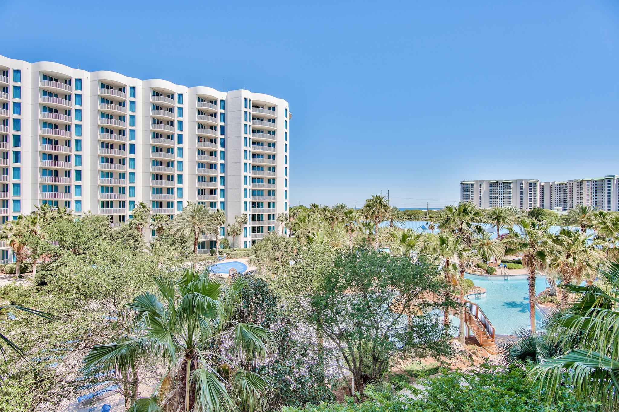 THE PALMS OF DESTIN - Residential