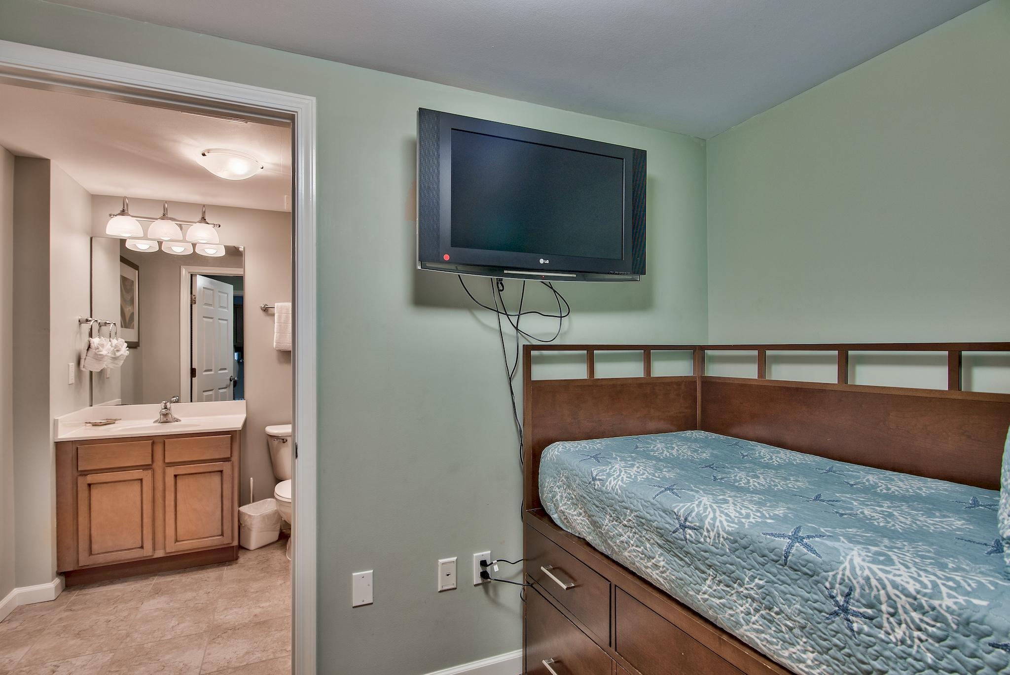 THE PALMS OF DESTIN - Residential