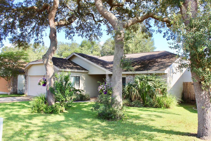 Beautiful home in Niceville with 3 bedrooms, 2 full baths and 1274 sqft. This home has  been taken care of and it shows as soon as you walk through the door. It has great curb appeal. The kitchen has granite counter tops  and is open to the dining room with a built in desk & tiled screened porch make this the home you have been searching for in Niceville! You will love the SS appliances in the kitchen has glass tile backsplash, recessed/under cabinet lighting. In a  private cul-de-sac AND NO HOA! The above ground pool makes your fully fenced backyard a Florida oasis while the screened porch provides shaded outdoor living space.