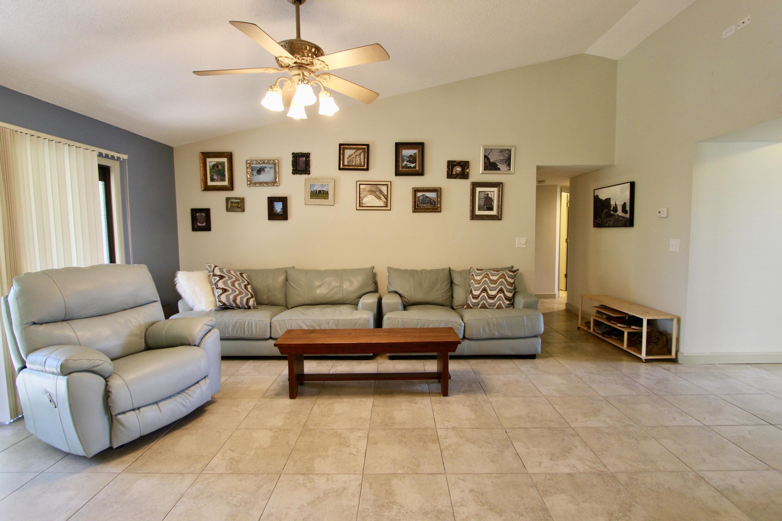 CEDAR RIDGE PH 10 - Residential