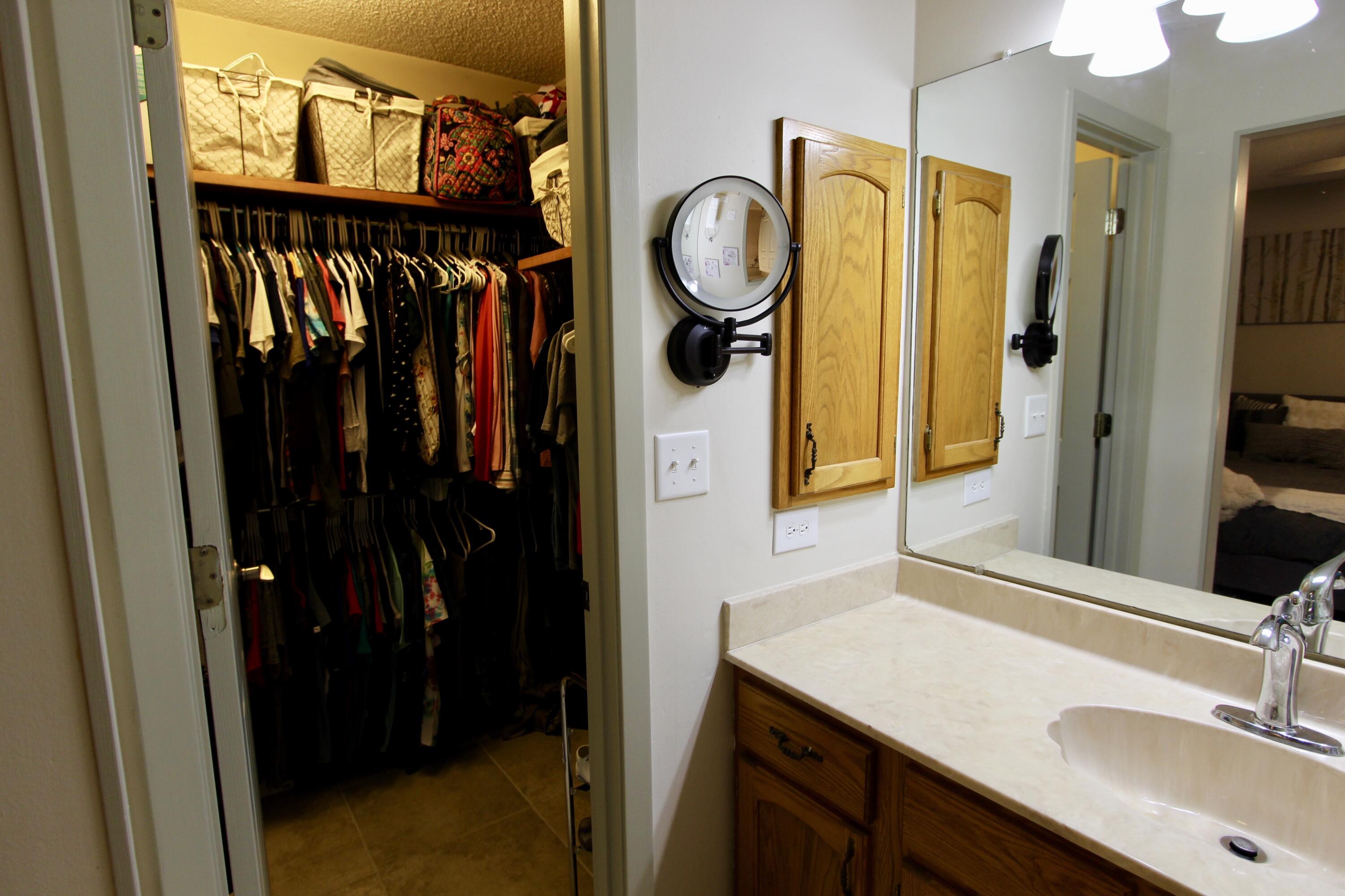 CEDAR RIDGE PH 10 - Residential