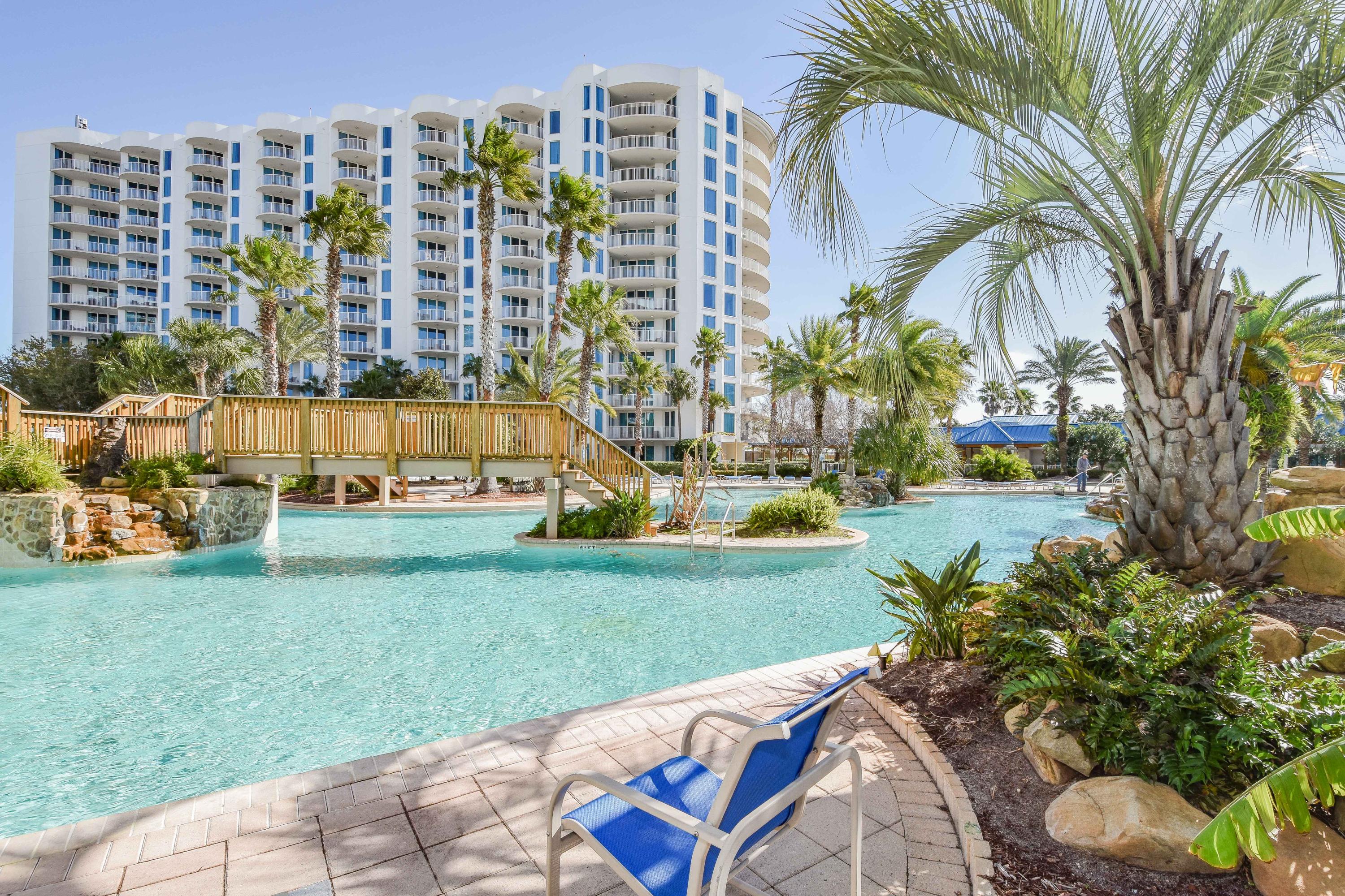 THE PALMS OF DESTIN - Residential