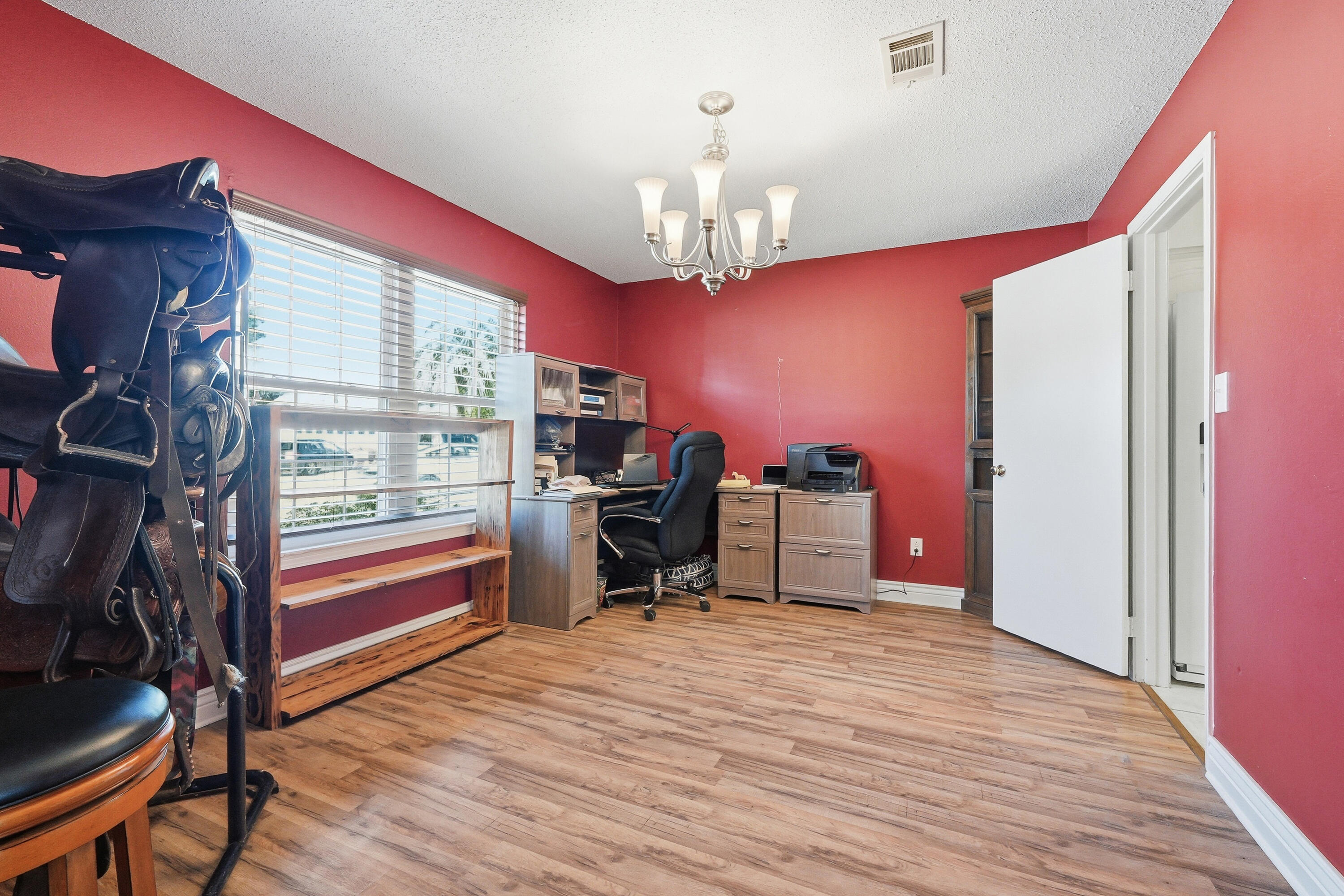 POLYNESIAN ISLANDS - Residential