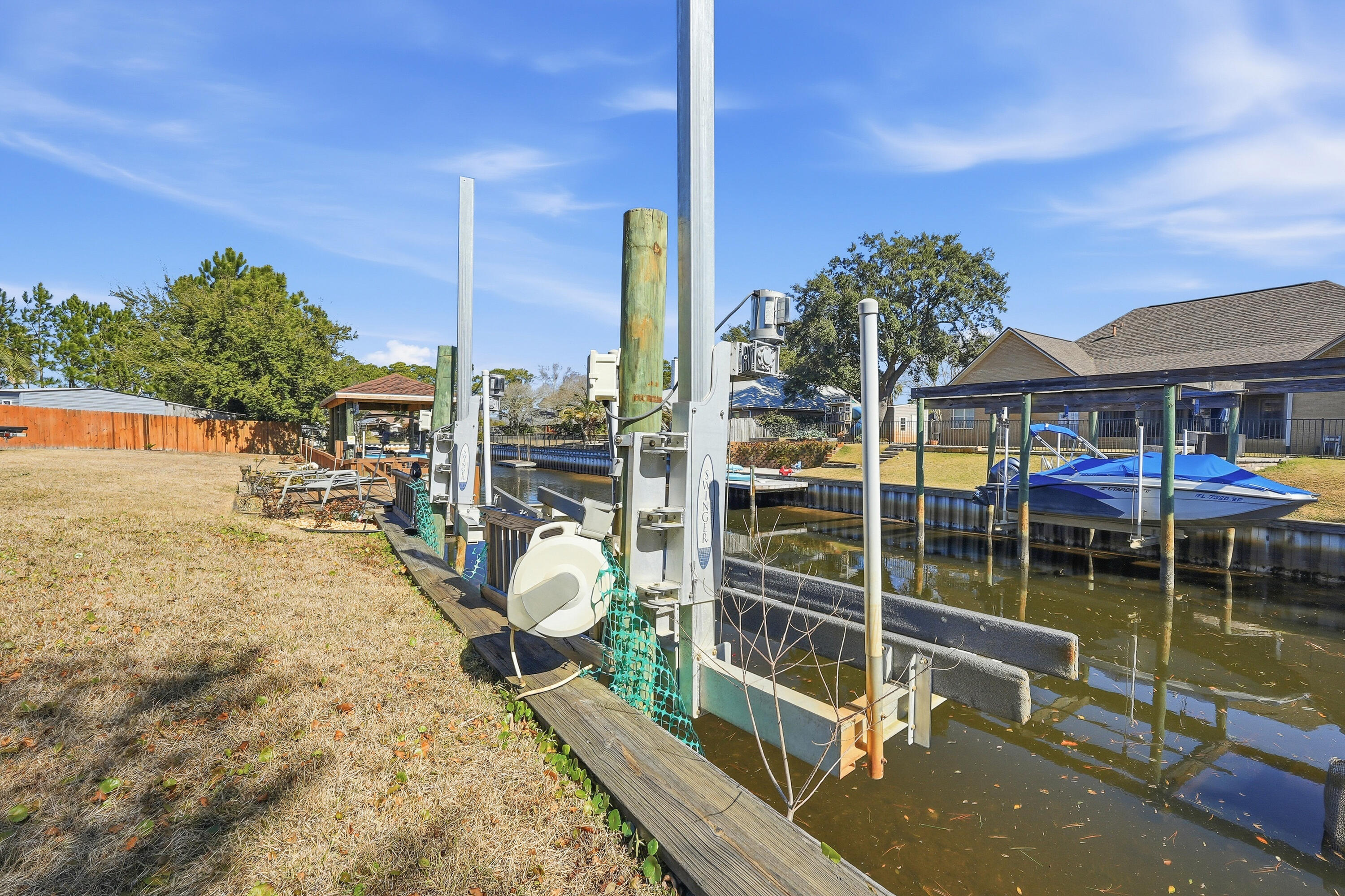 POLYNESIAN ISLANDS - Residential