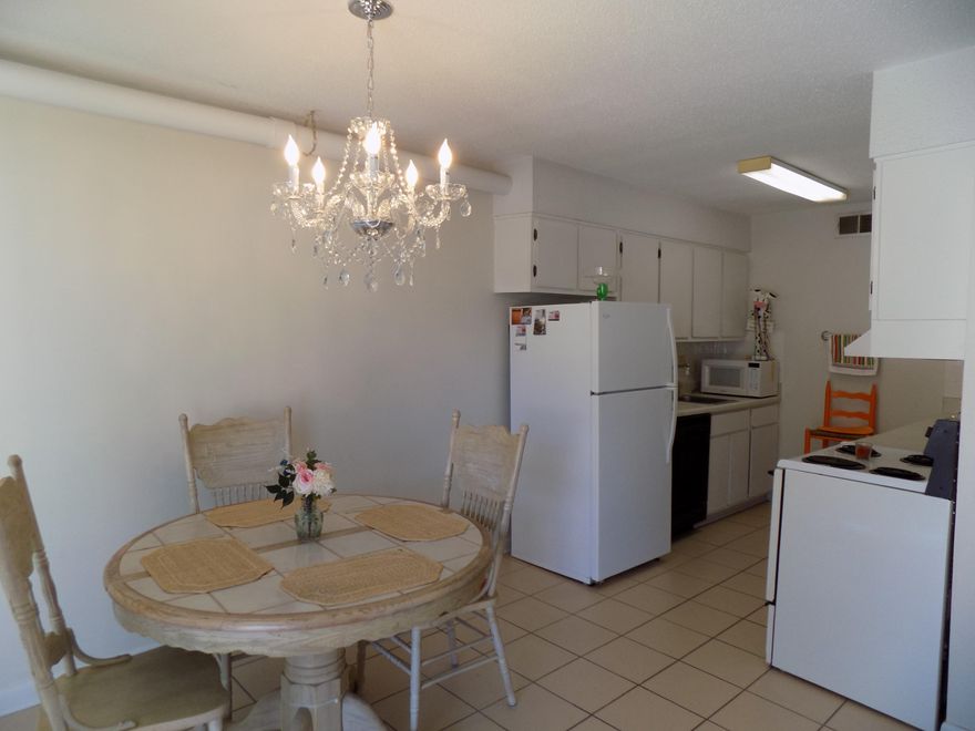 Perfect 1st floor 2 bedroom/2 bath condo with a waterview! This unit has great potential as an investment or first home. Centrally located in Ft. Walton with easy access to beaches, bases and many attractions. The living room is split from the dining area & kitchen, the master bedroom has it own private bathroom with the second bedroom having a separate hall bath. The kitchen and dining areas are full of natural light with a view of the bayou. It also comes with a Full sized washer/dryer furnished in the unit! HVAC is 2009 and unit will have a brand new refrigerator installed. Water/sewer/garbage is all included in the HOA dues. The complex offers a pool, laundry, tennis court, boat dock & community/picnic area. Don't miss out on this great complex and wonderful unit.