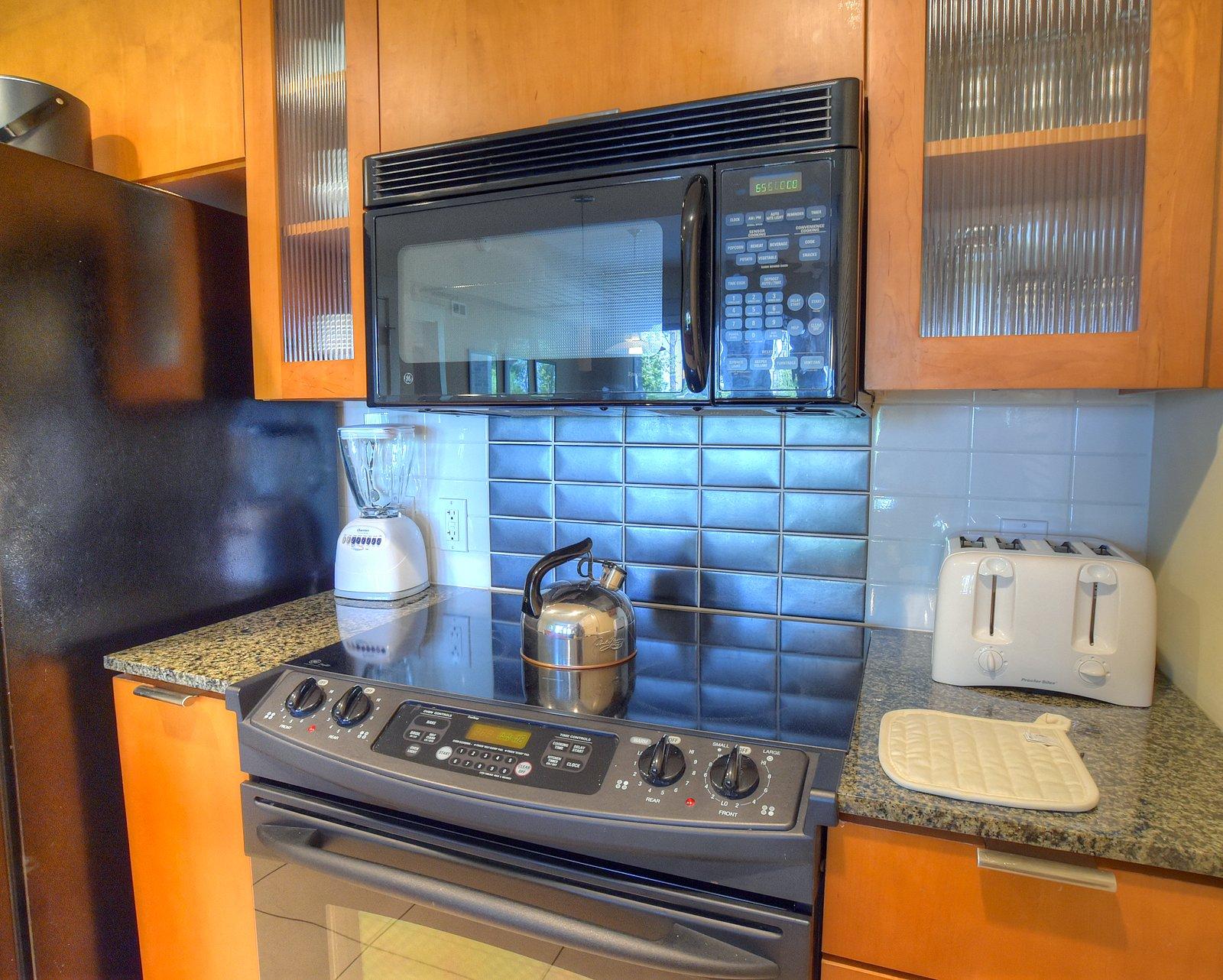 BAHIA CONDO - Residential