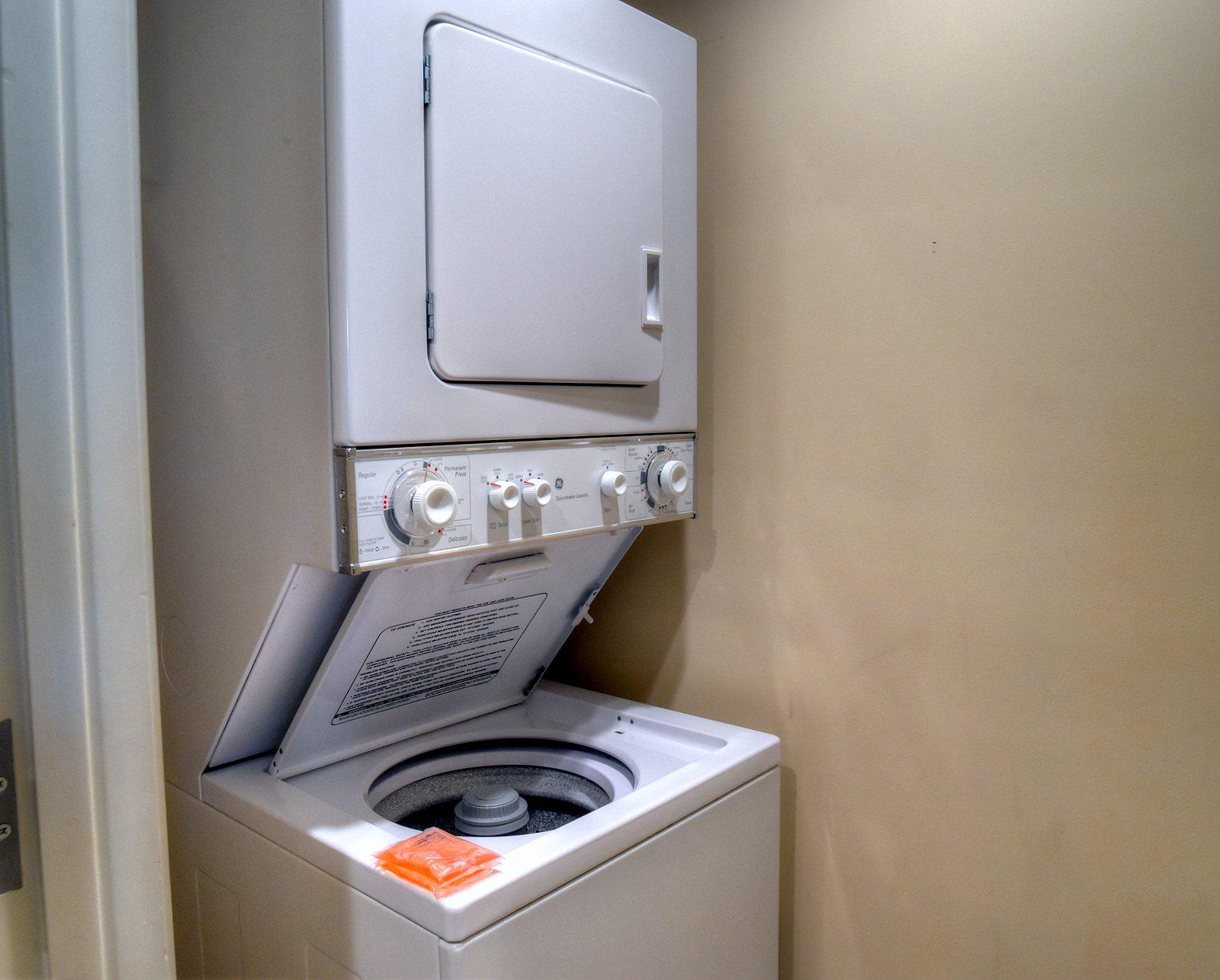 BAHIA CONDO - Residential