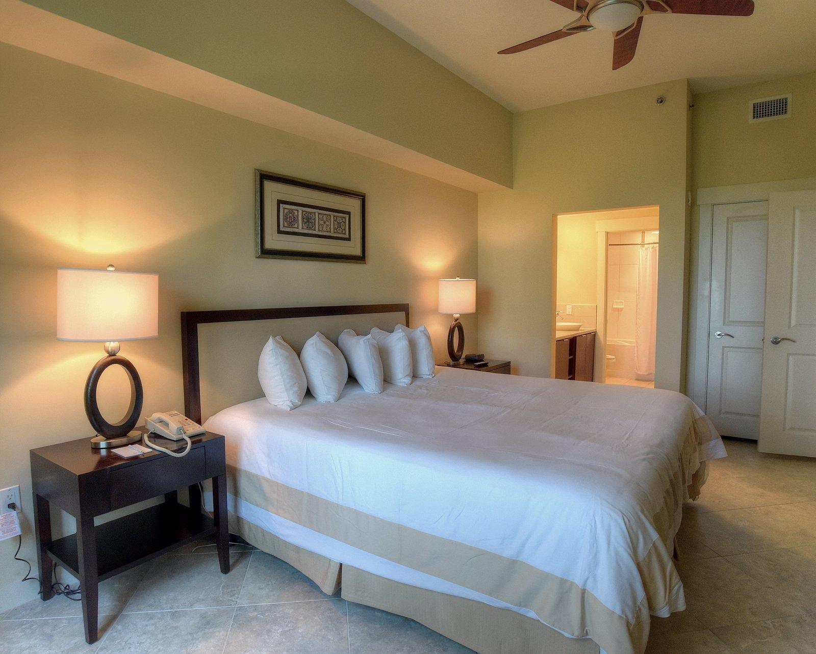 BAHIA CONDO - Residential