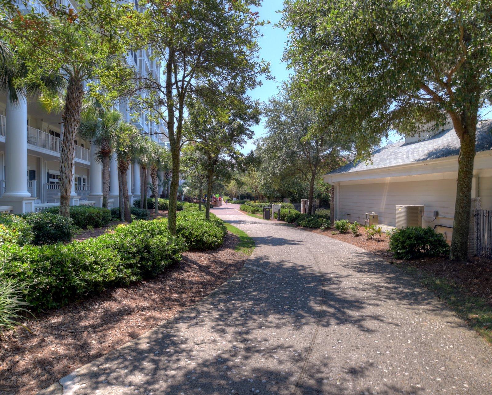 BAHIA CONDO - Residential