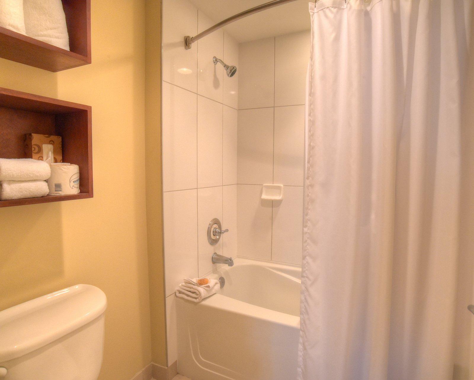 BAHIA CONDO - Residential