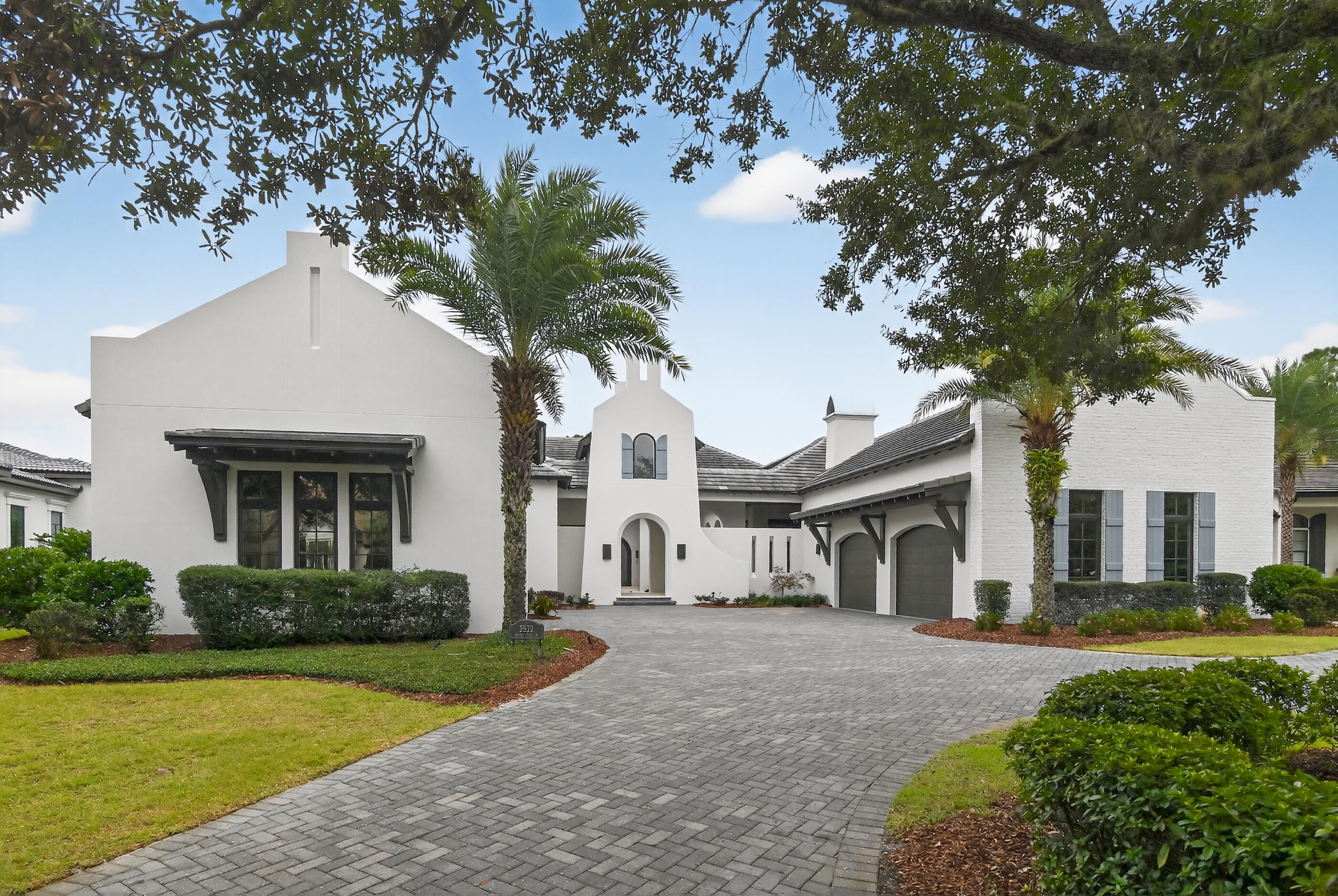 Burnt Pine - Residential