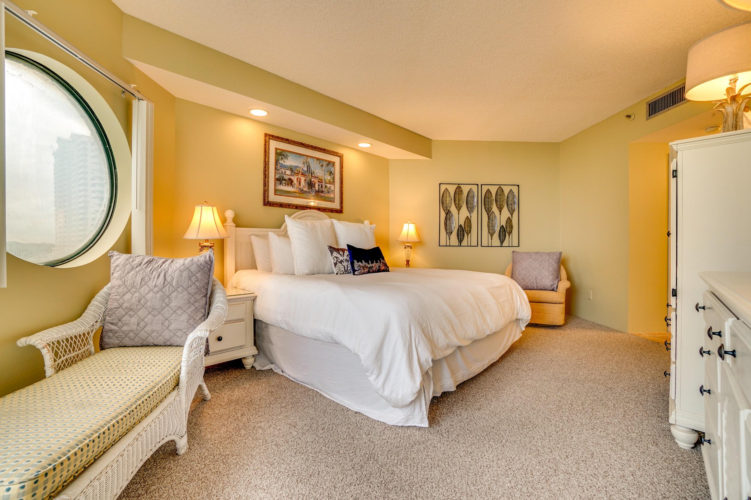 DESTIN SURFSIDE CONDO - Residential