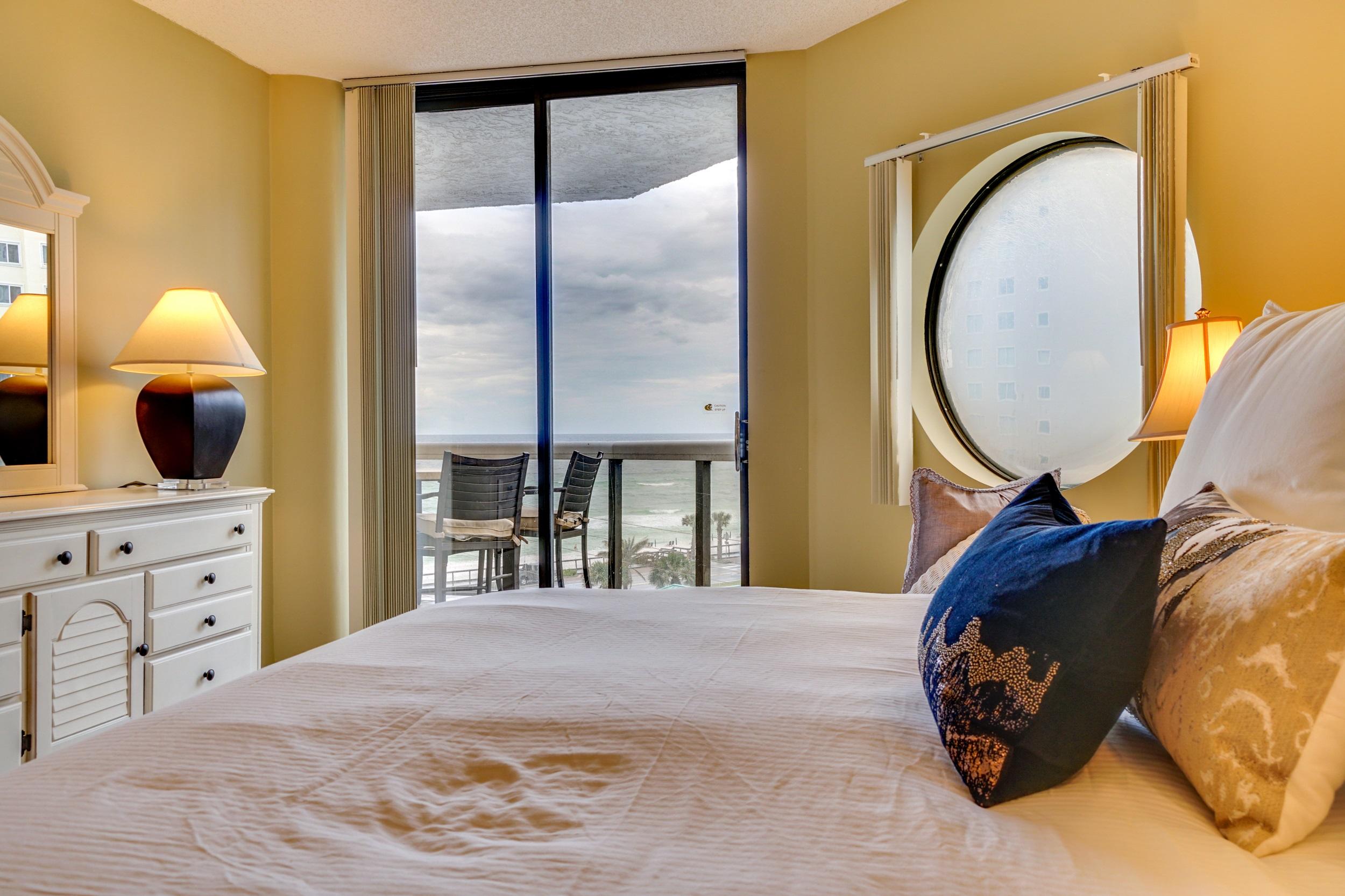 DESTIN SURFSIDE CONDO - Residential