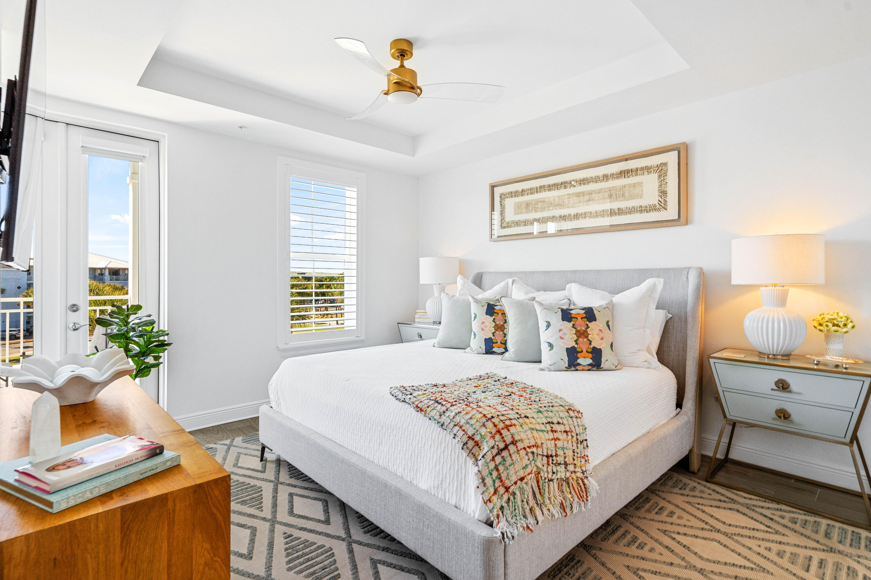 GULF PLACE RESIDENCES - Residential