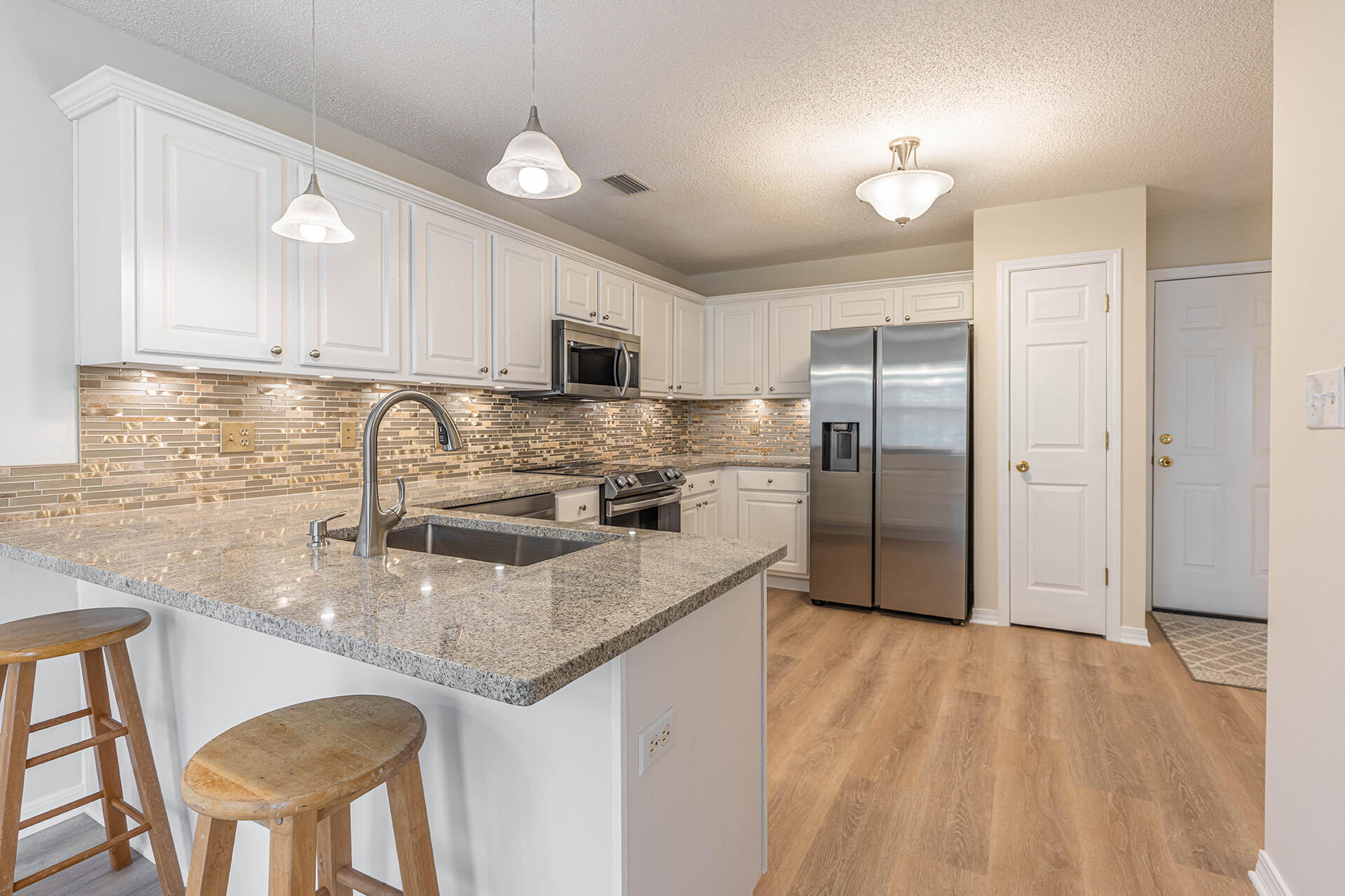 OAK PARK ESTATES - Residential