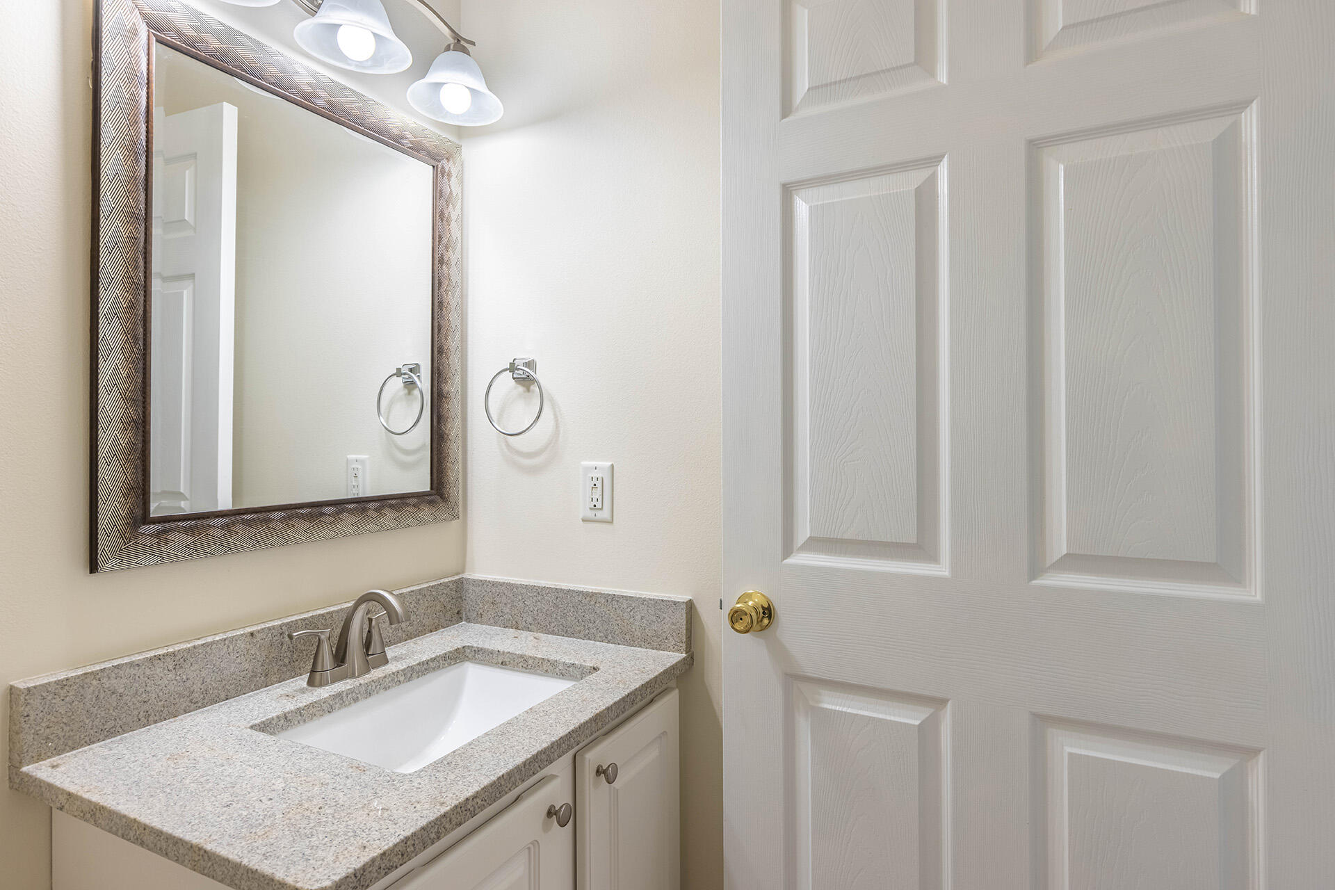 OAK PARK ESTATES - Residential