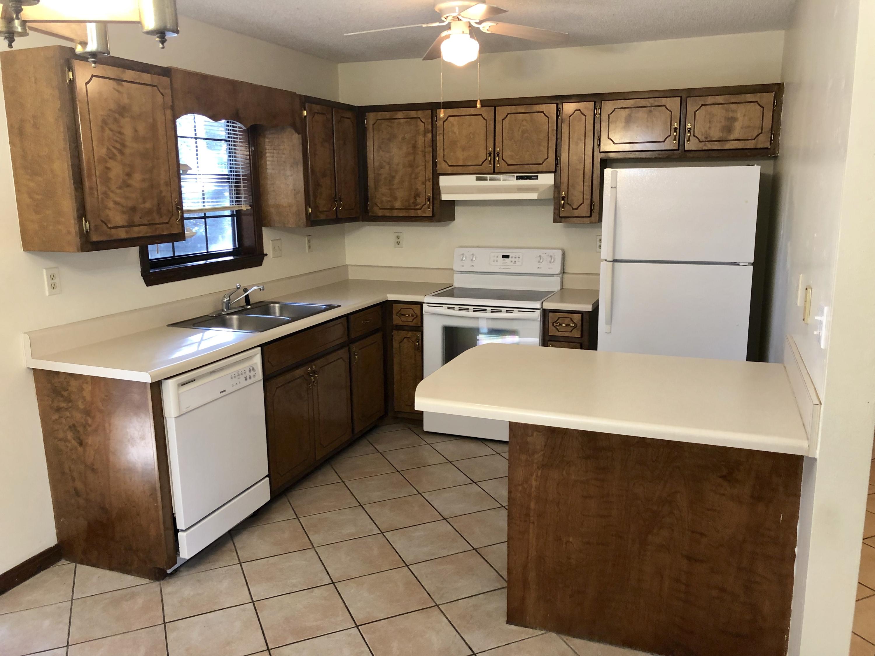 BEACONS BEND - Residential