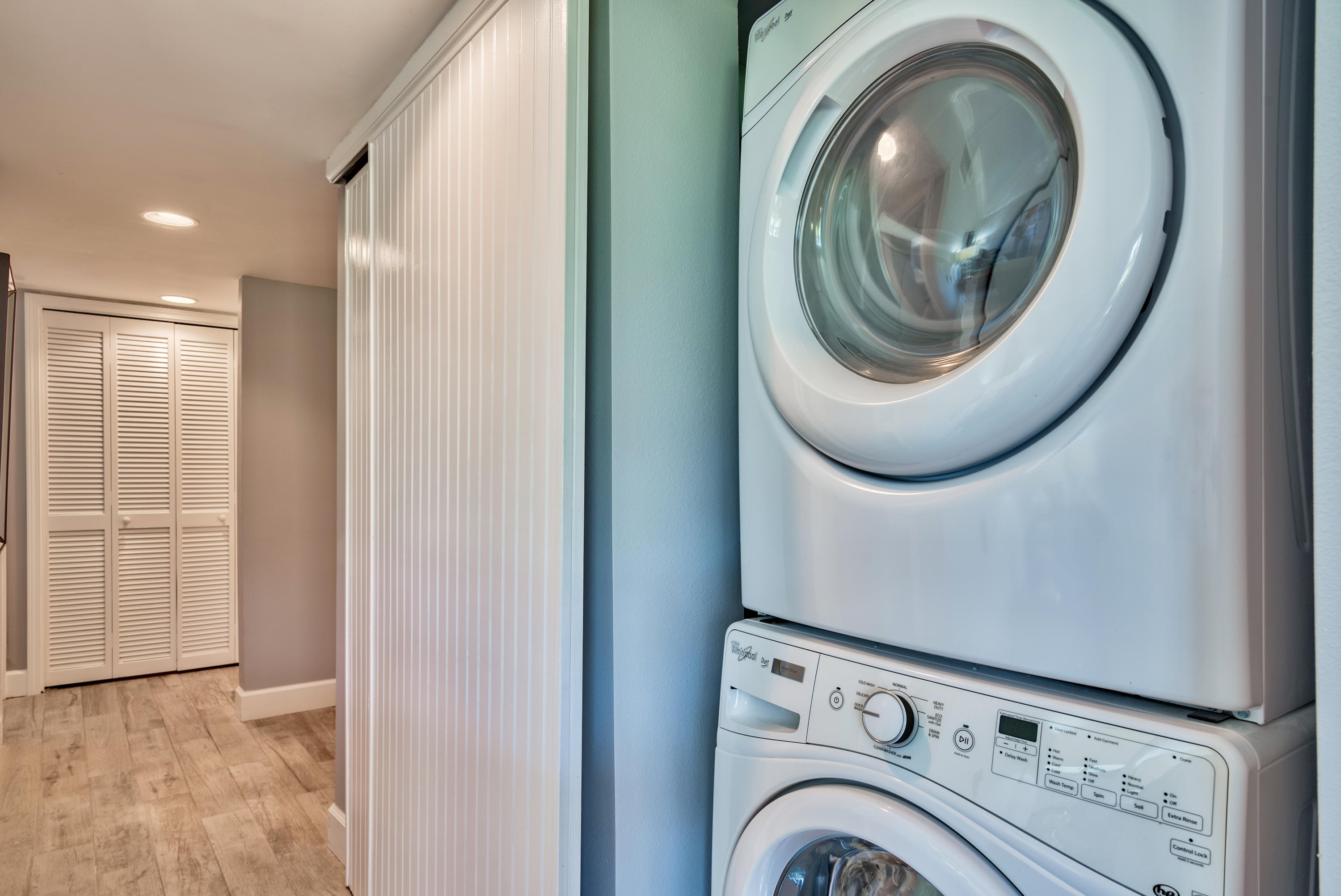 SEASCAPE CONDO GARDEN VILLA - Residential