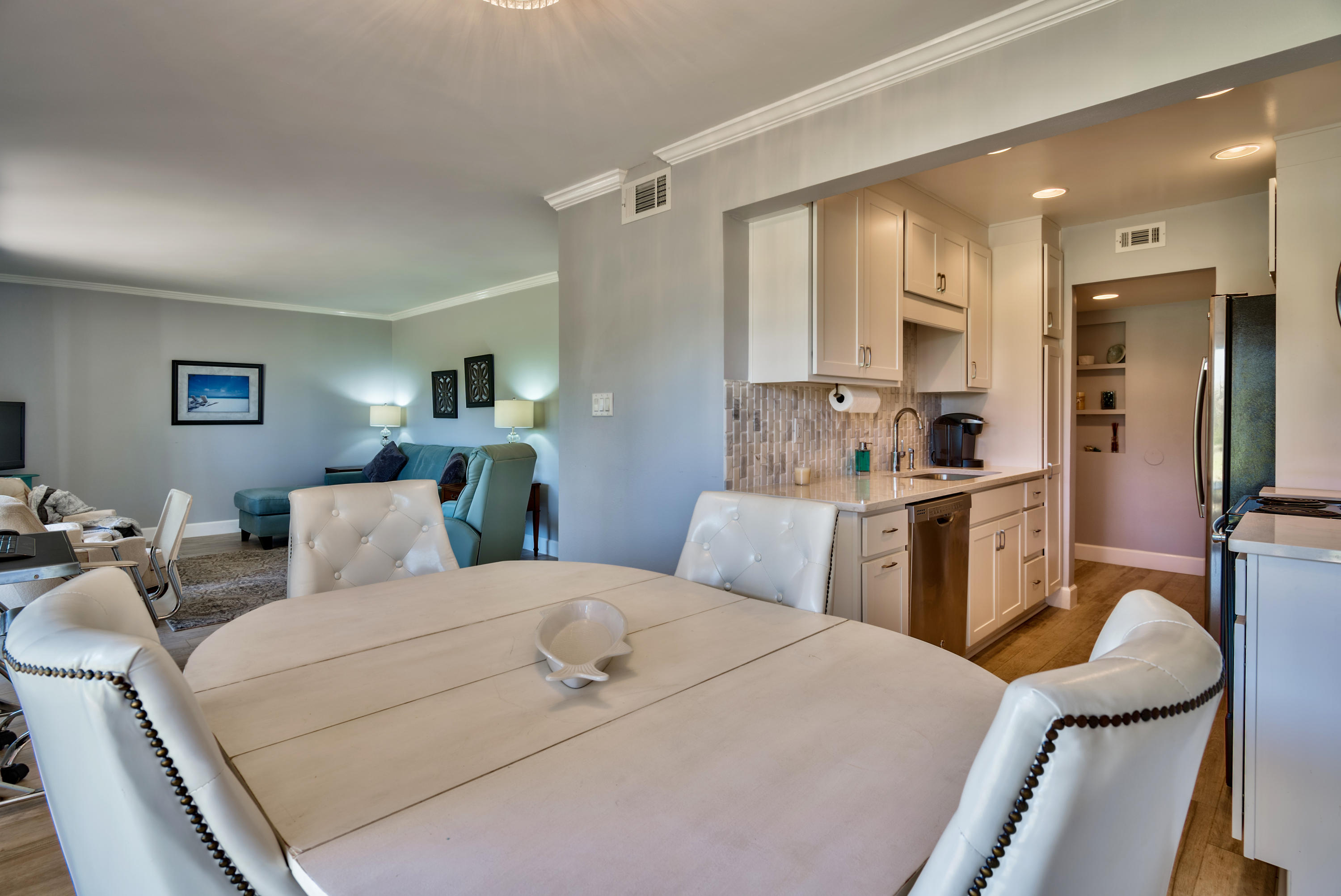 SEASCAPE CONDO GARDEN VILLA - Residential